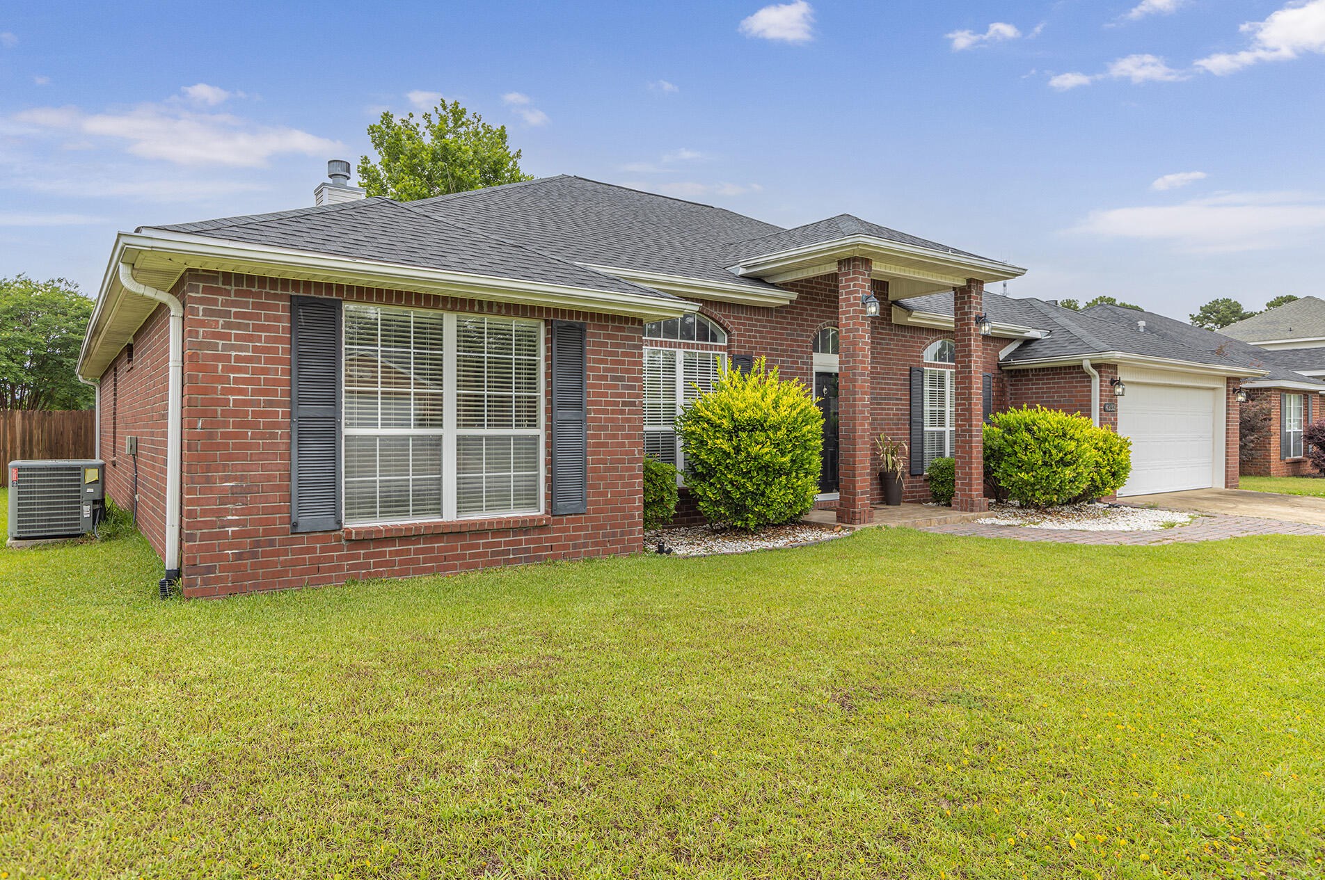 4232 Shadow Ln, Niceville, FL 32578-4511