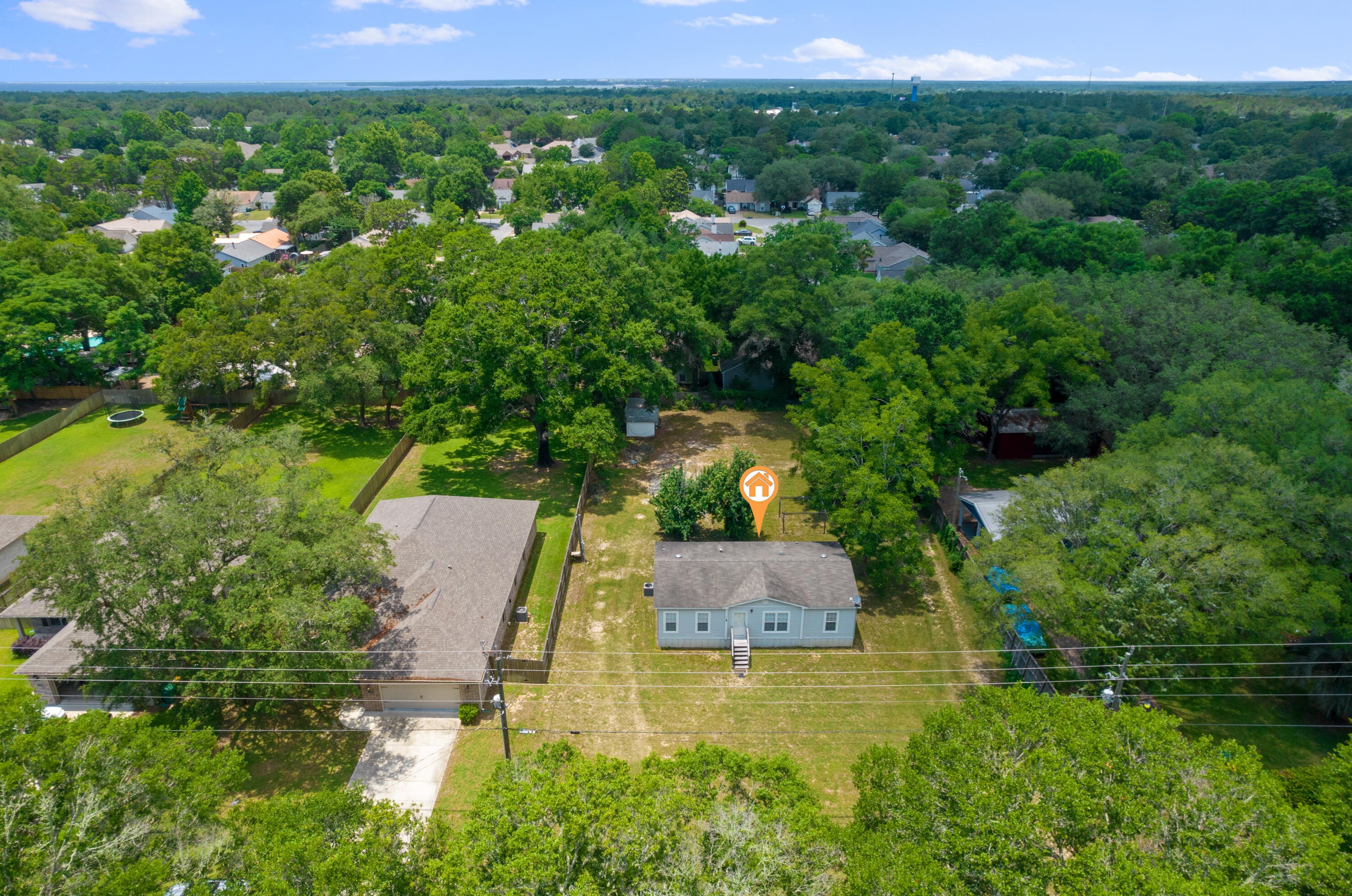 1564 Hickory St, Niceville, FL 32578-8735