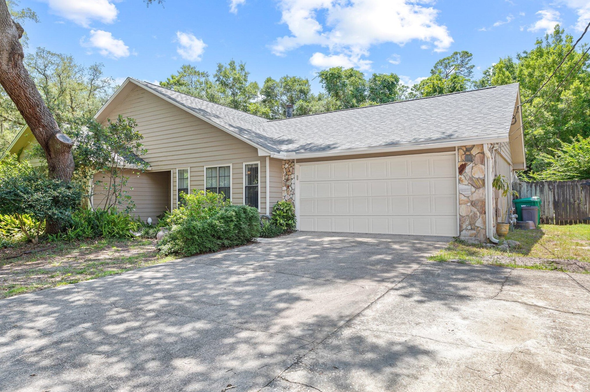 707 Melanie Ln, Fort Walton Beach, FL 32547-1317
