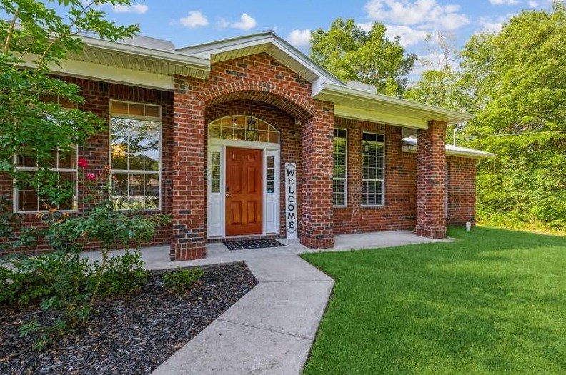 1123 Blackberry Cir, Crestview FL  32531-9366 exterior