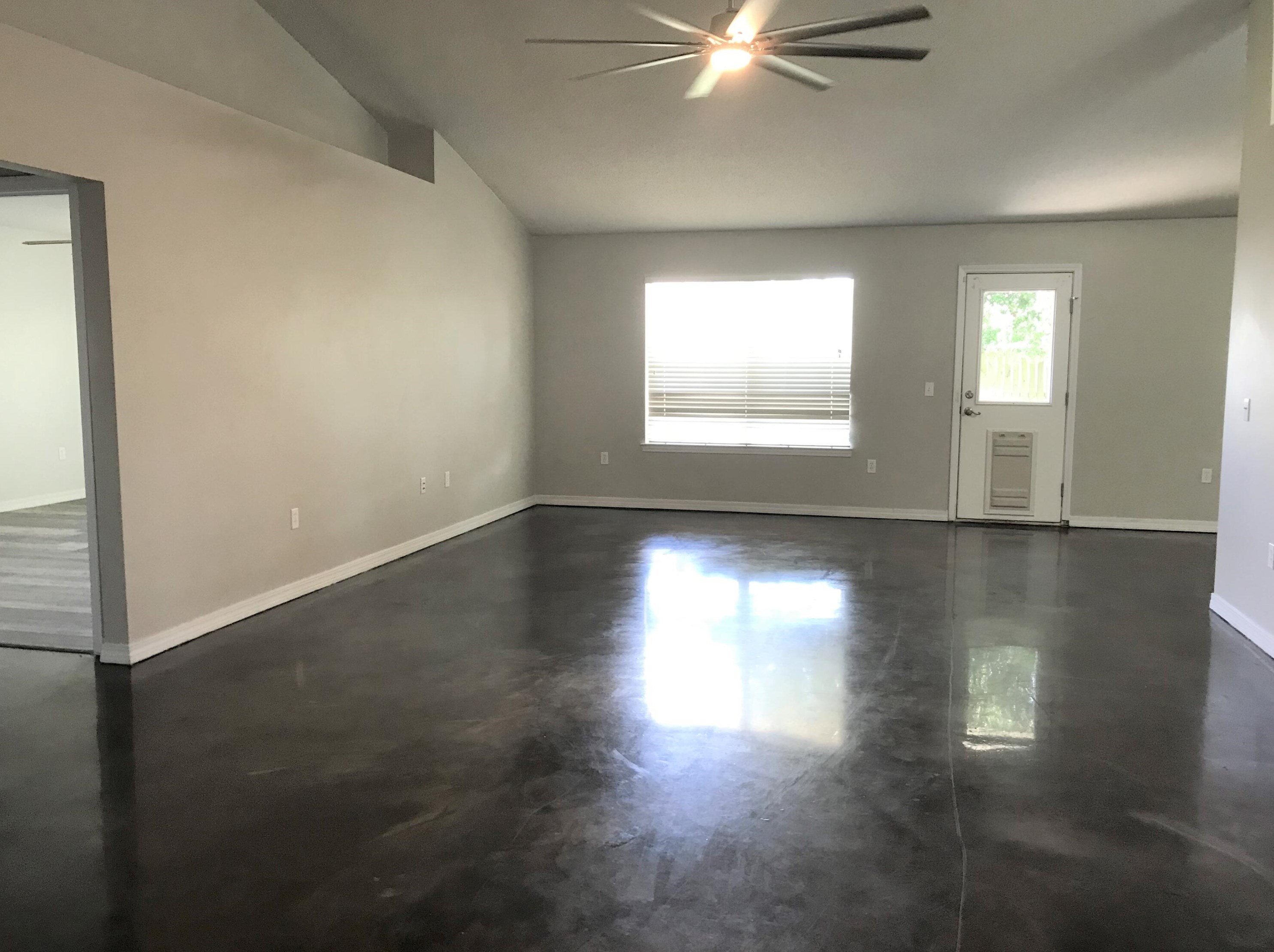 125 Strike Eagle Dr, Crestview FL  32536-2240 exterior
