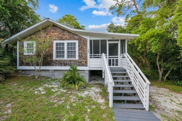 203 Ash St, Santa Rosa Beach, FL 32459-4421