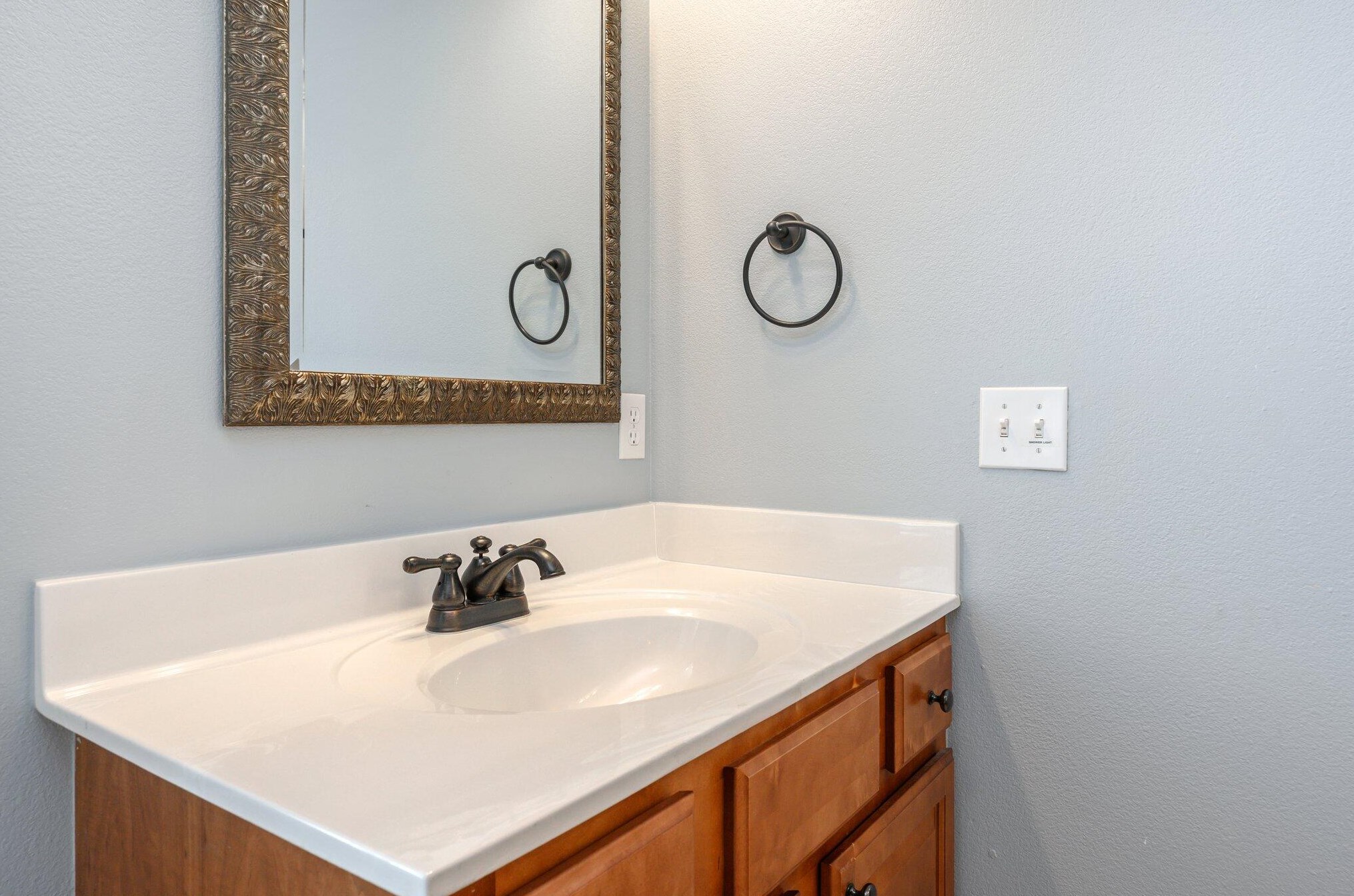 211 Grand Key Loop, Destin FL exterior