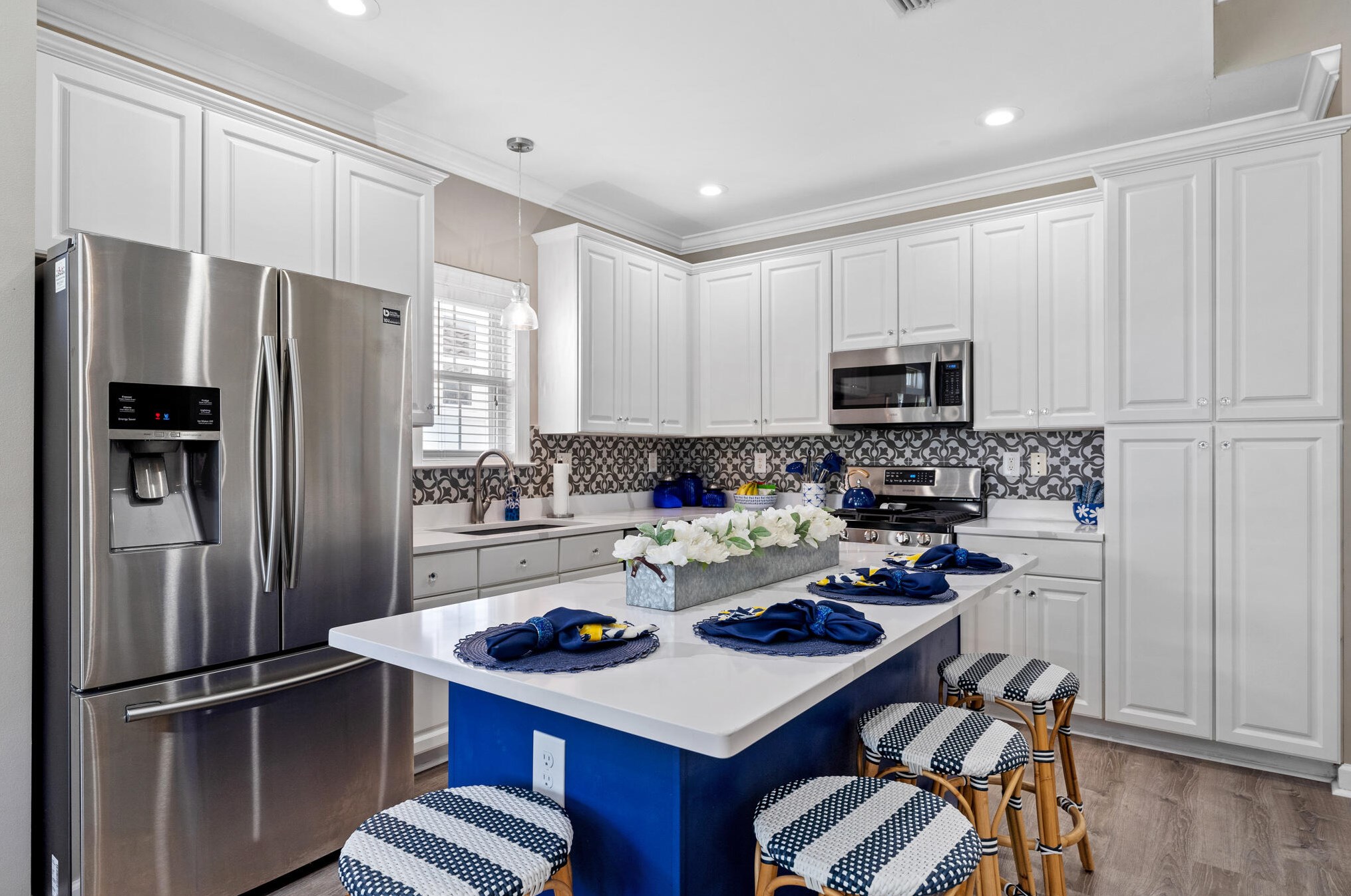 266 Saint Francis Dr, Destin, FL 32550-8215
