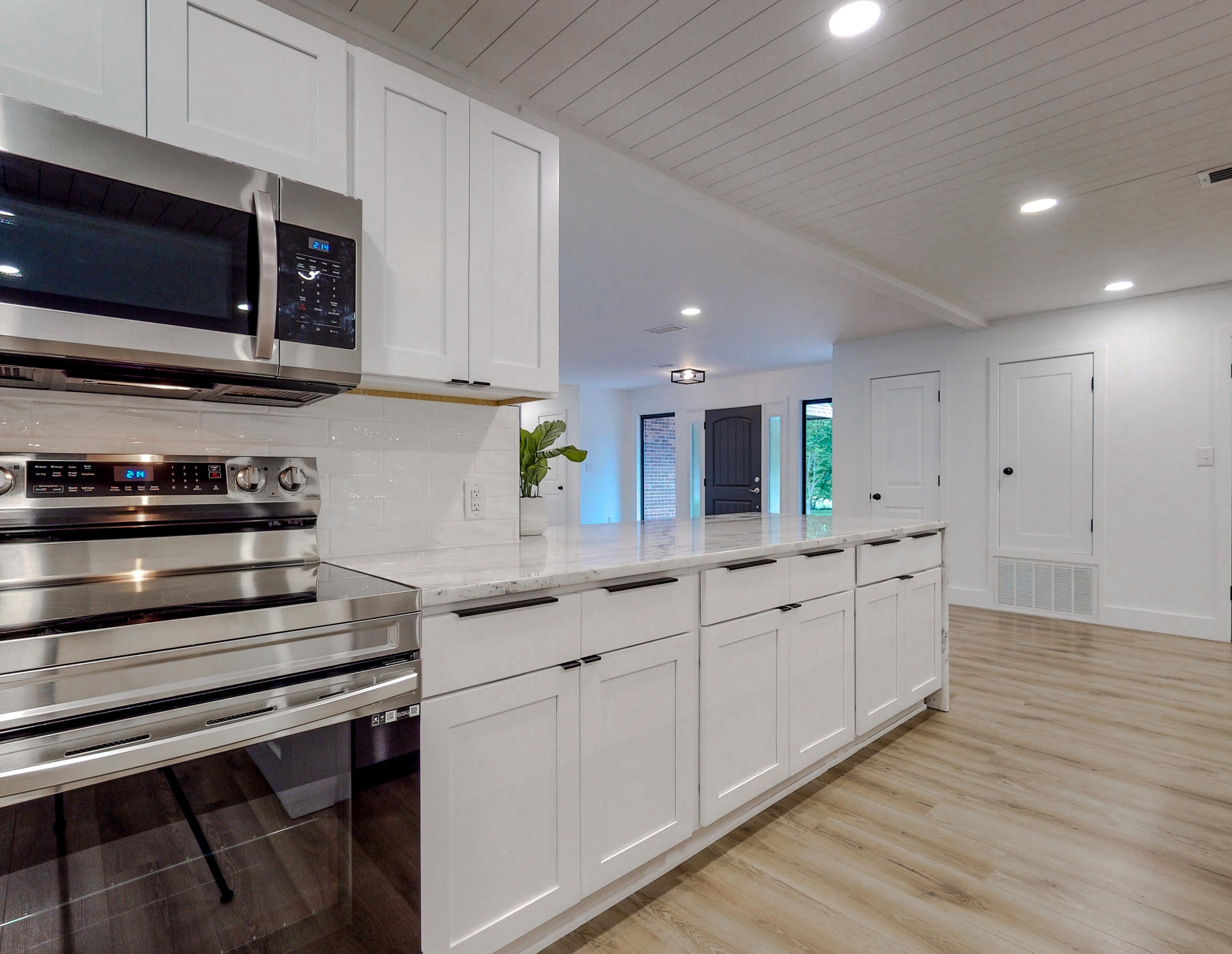 2419 Rocky Shores Dr, Niceville FL  32578-2370 exterior