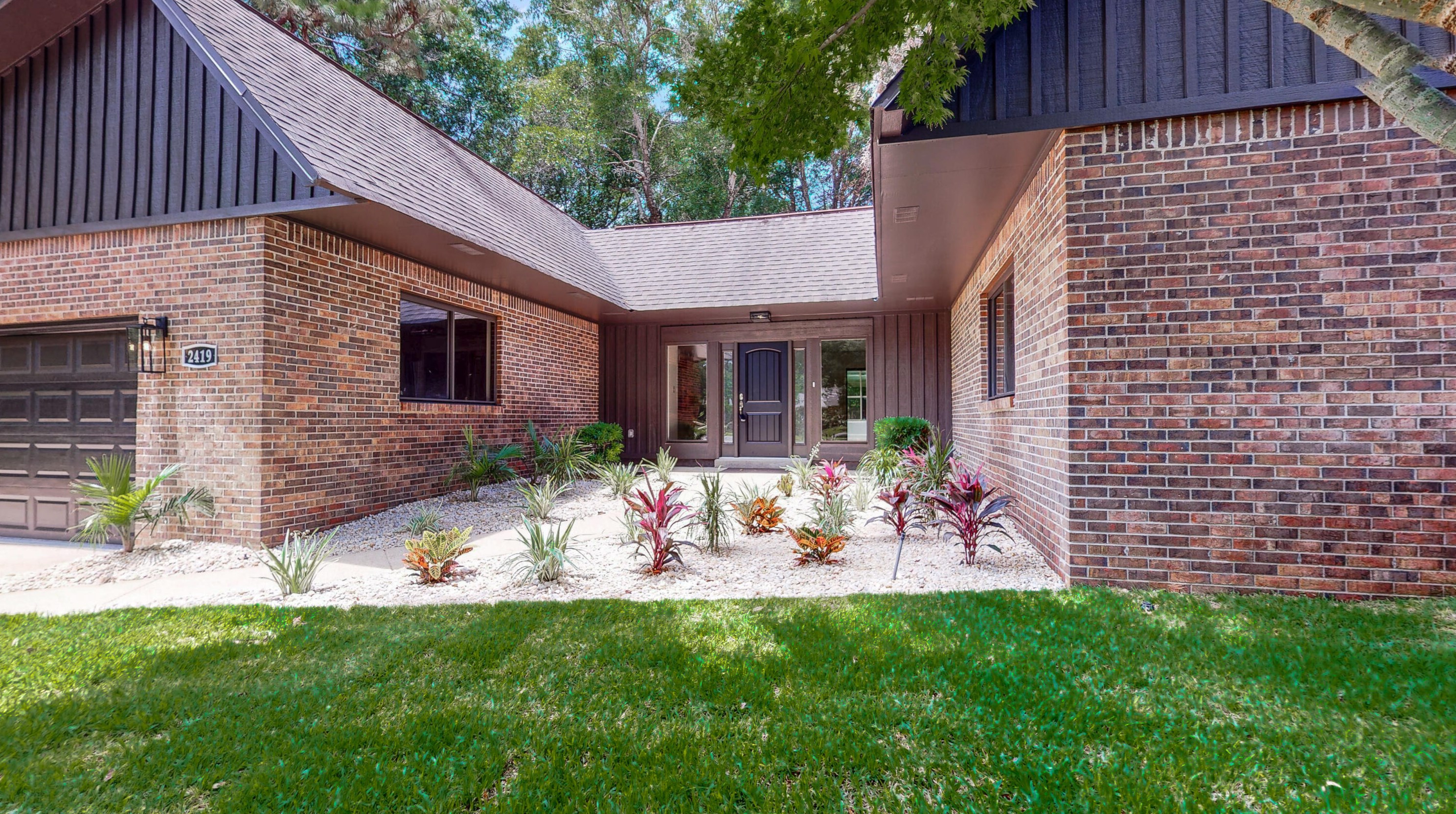 2419 Rocky Shores Dr, Niceville FL  32578-2370 exterior