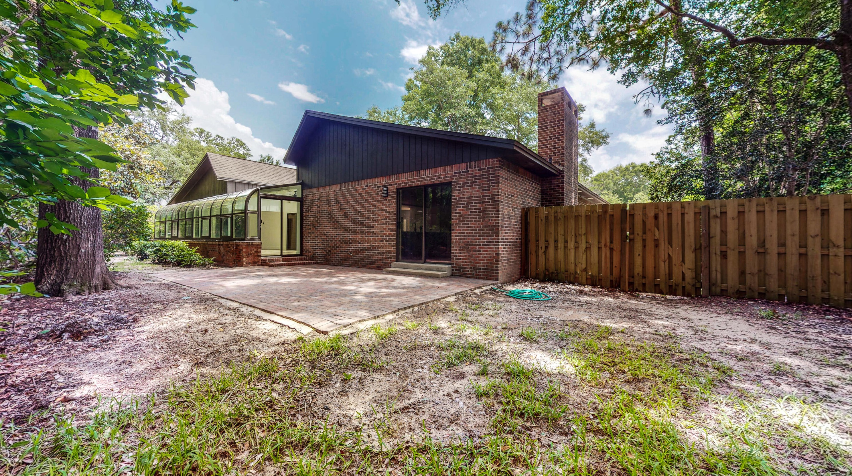 2419 Rocky Shores Dr, Niceville FL  32578-2370 exterior