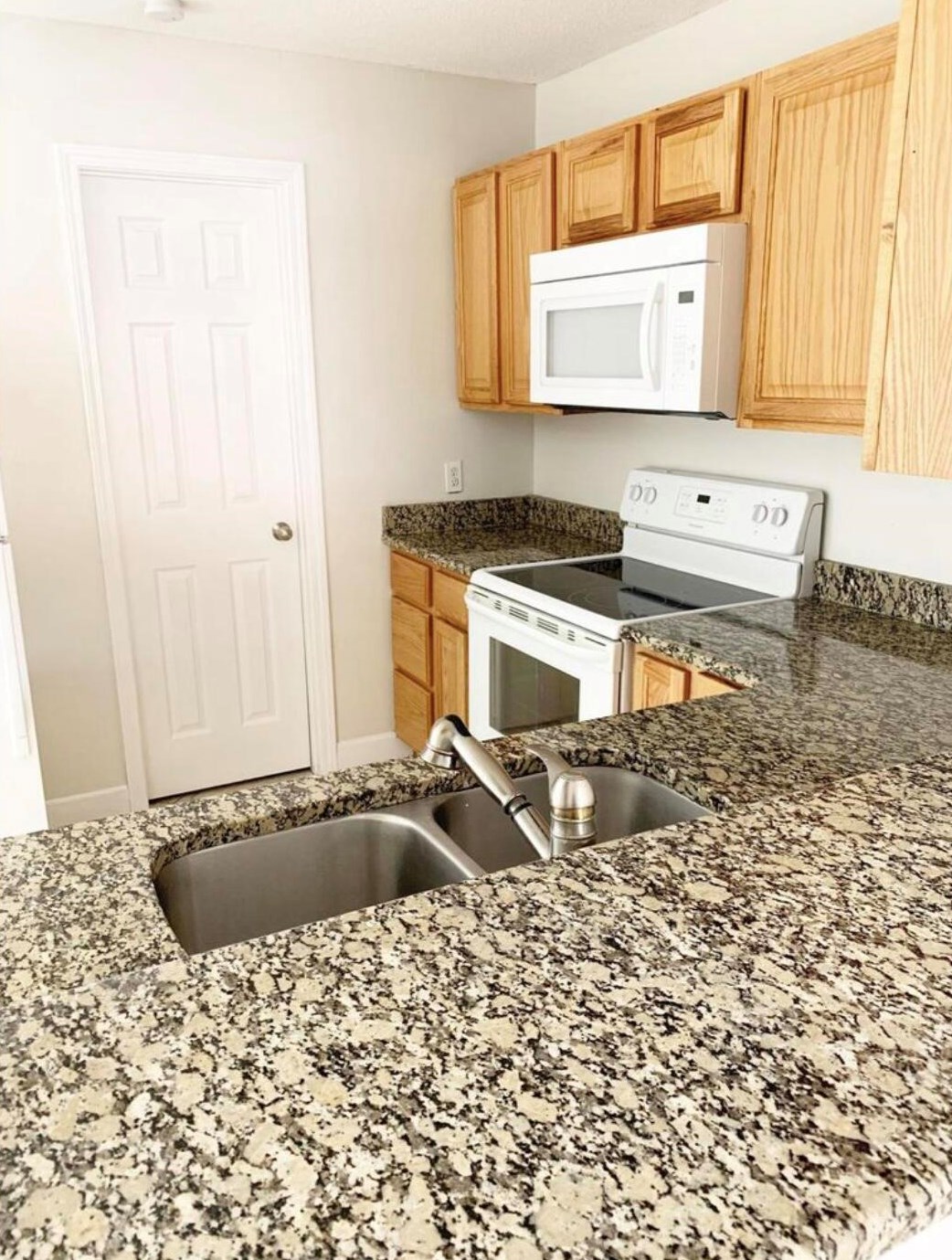 710 Legion Dr #d4, Destin, FL 32541