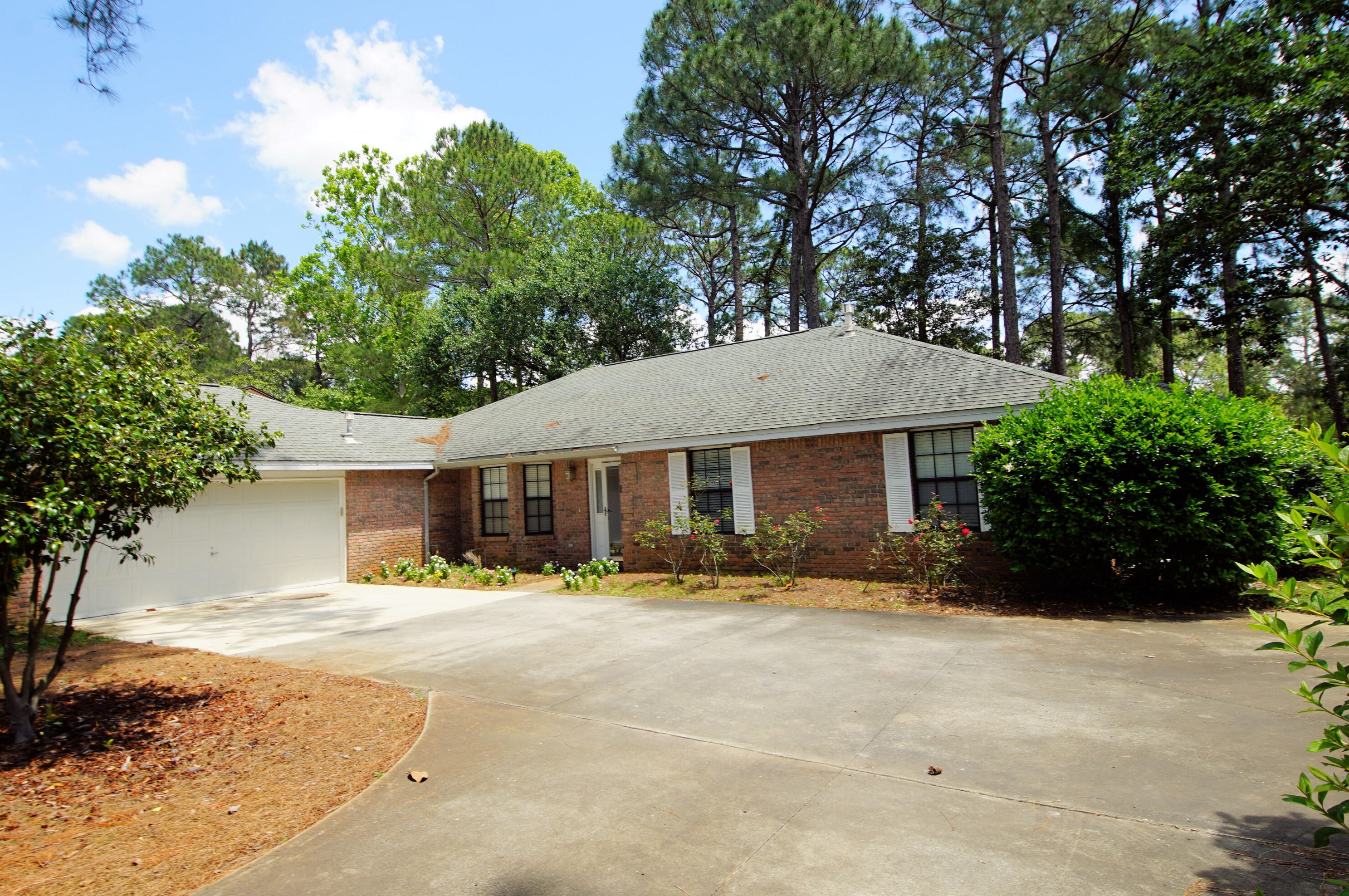 1225 Chantilly Cir, Niceville, FL 32578-4329