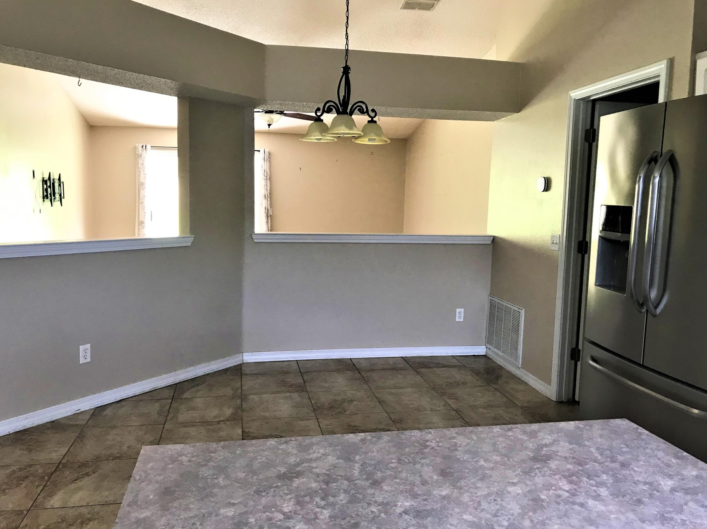 335 Egan Dr, Crestview FL  32536-5426 exterior
