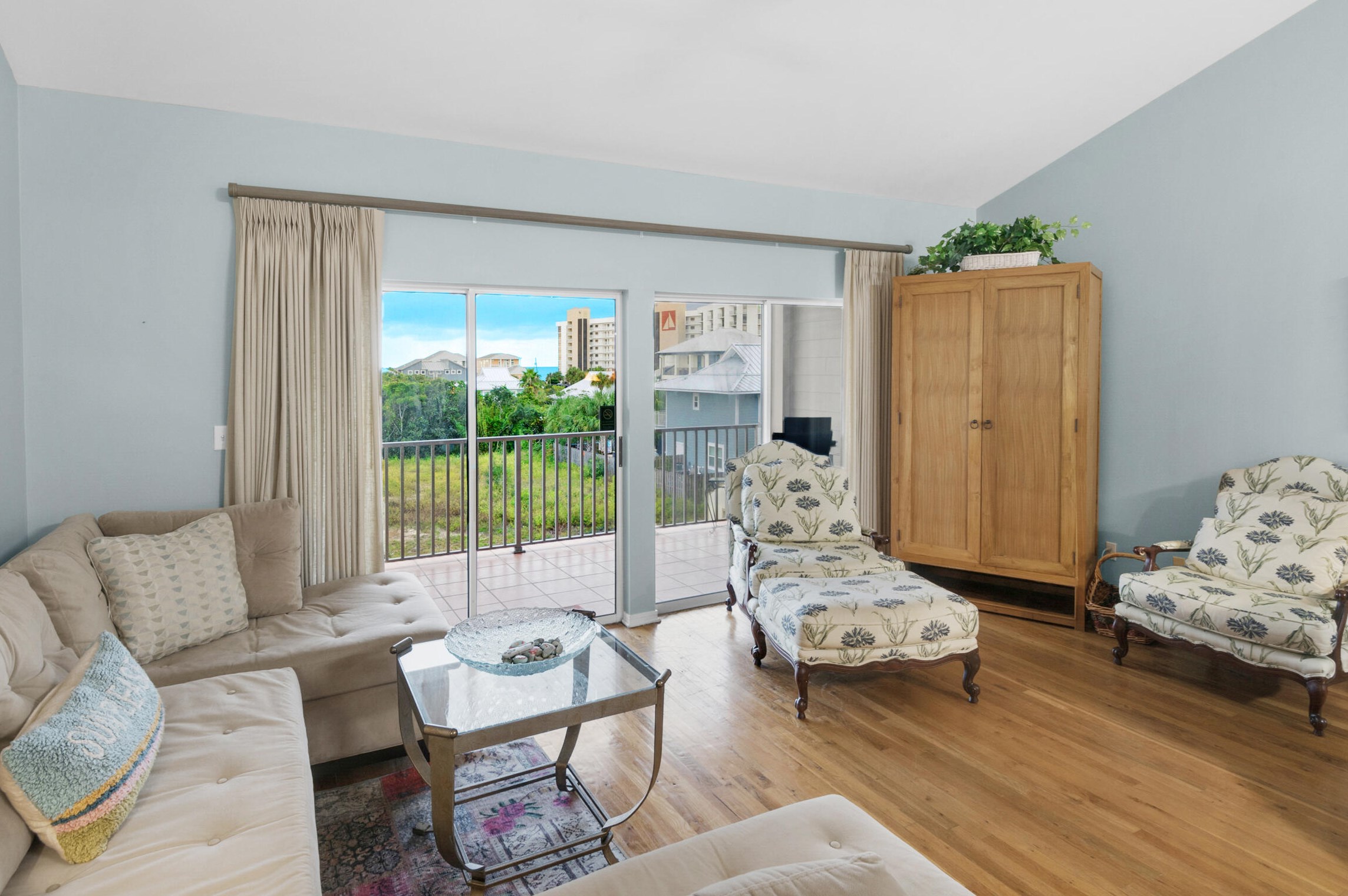 104 Sandtrap Rd, Destin, FL 32550-7143