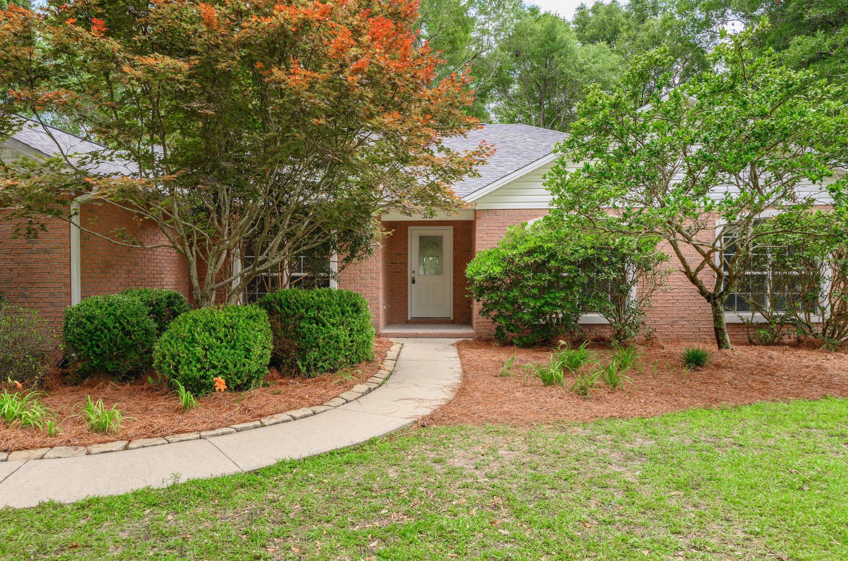 5119 Blue Springs Cv, Crestview, FL 32531-9375