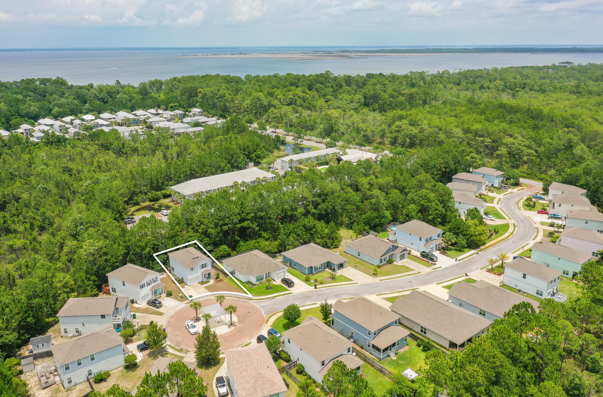 118 Topsail Dr, Santa Rosa Beach, FL 32459-6135