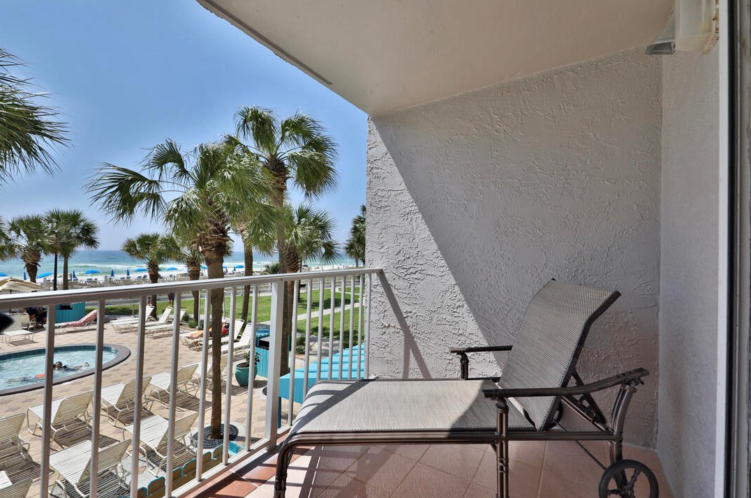 8743 Thomas Dr #211, Panama City, FL 32408