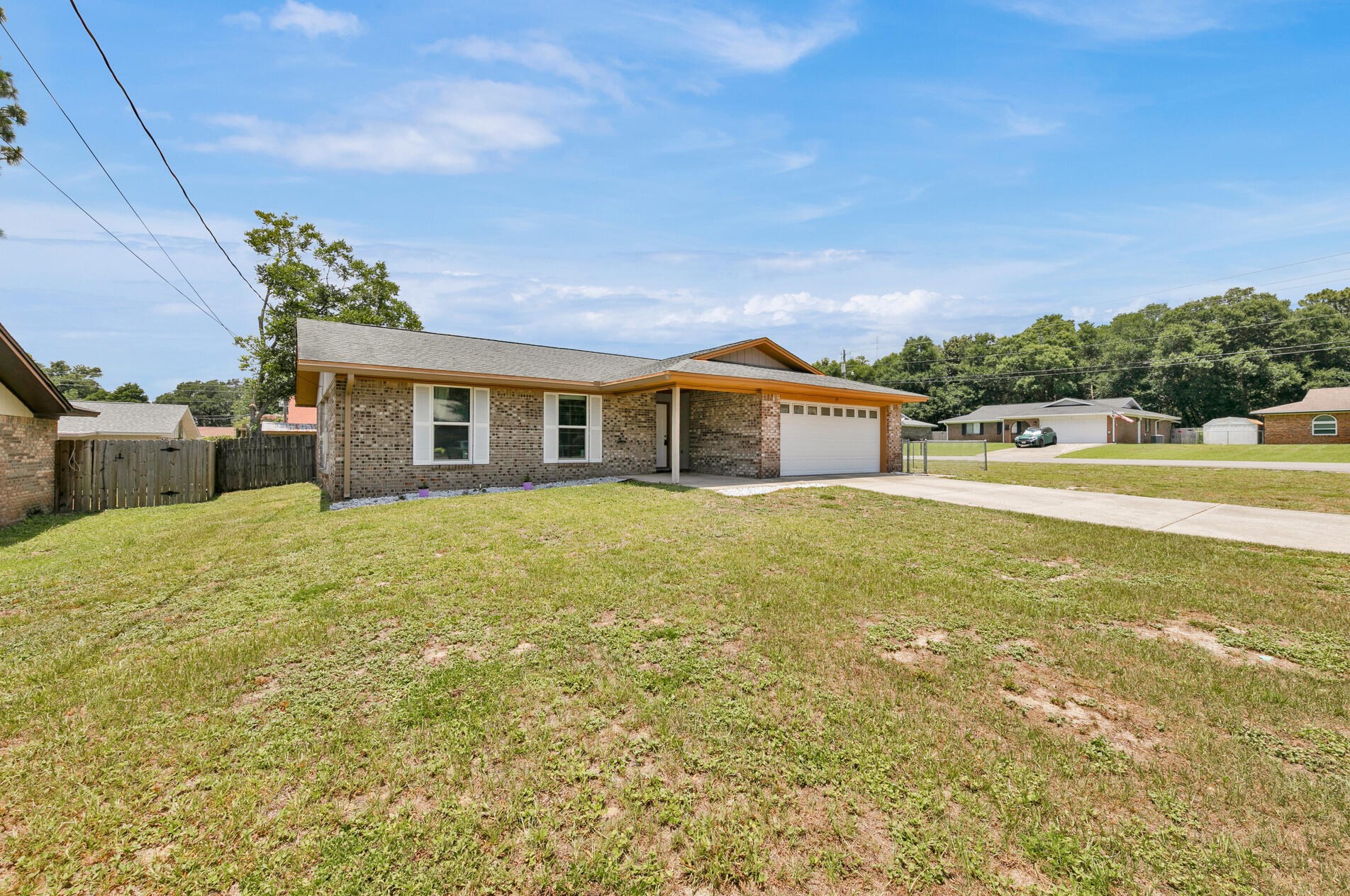 89 Binnacle Ln, Shalimar, FL 32579