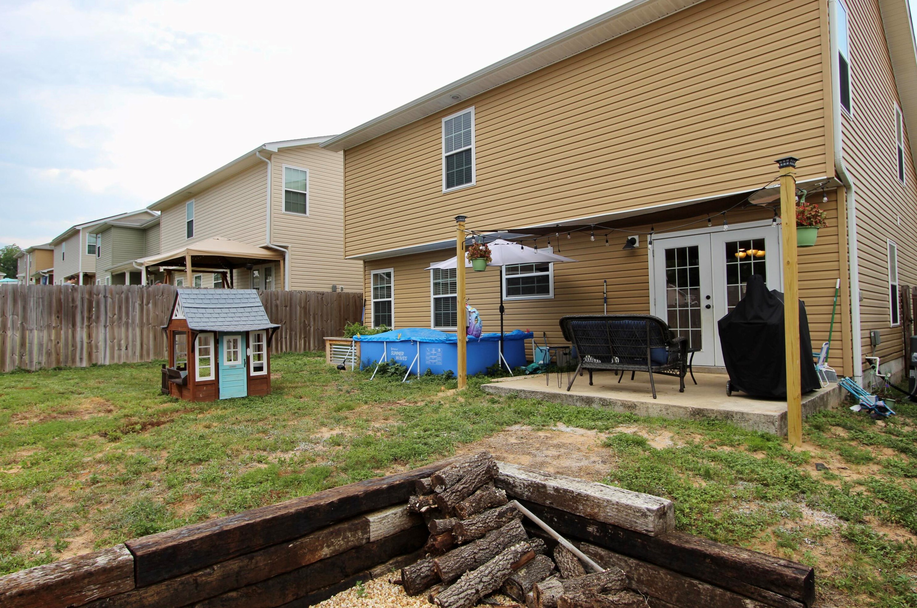 495 Eisenhower Dr, Crestview FL  32539-6953 exterior