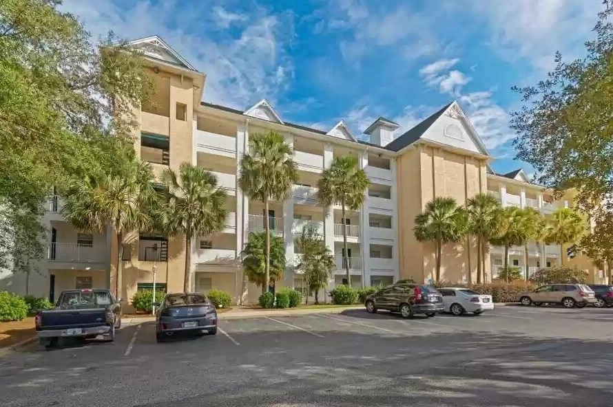 4270 Calinda Ln Apt 326, Niceville, FL 32578