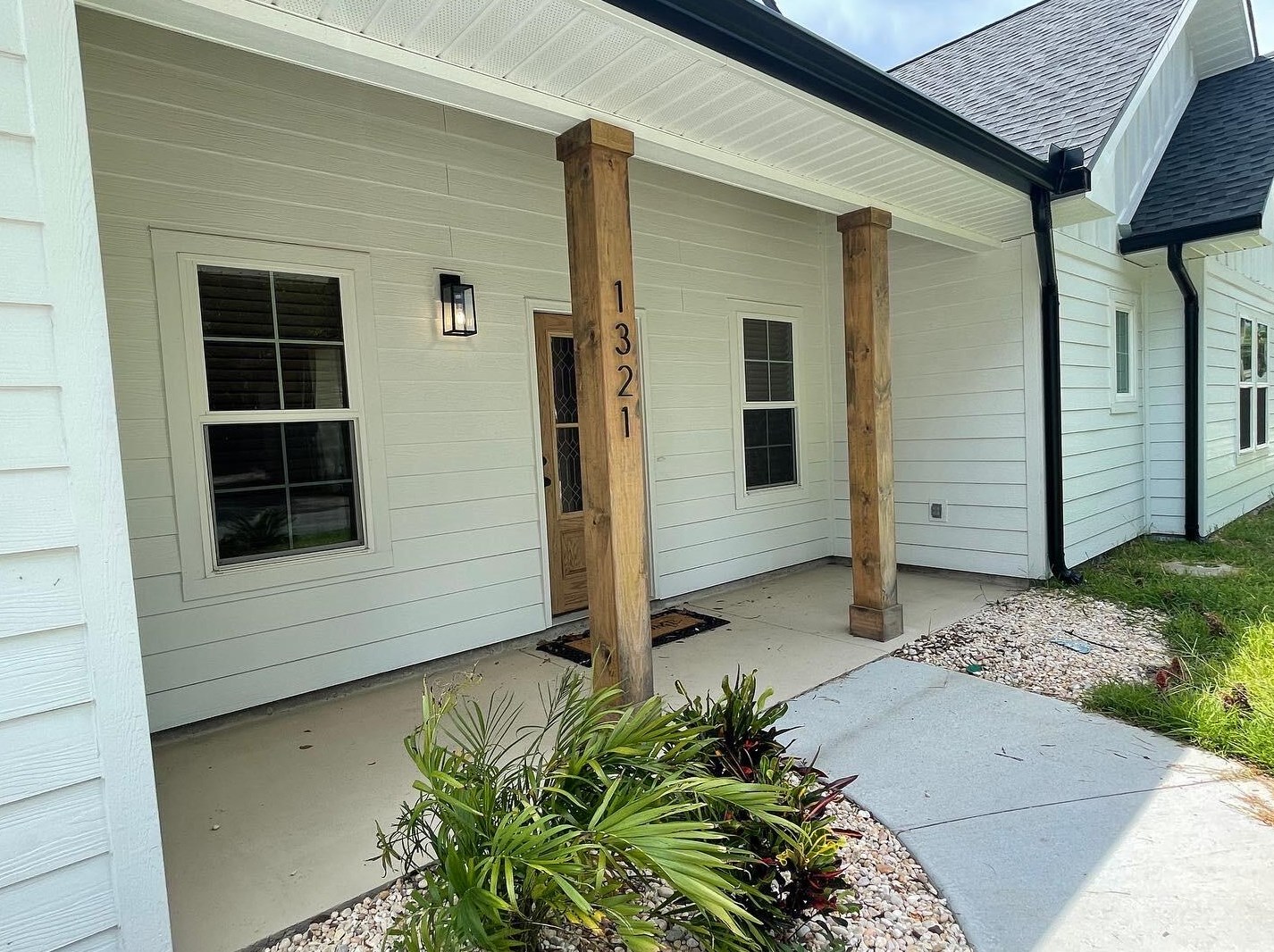 1321 Cedar Ave, Niceville FL  32578-3111 exterior