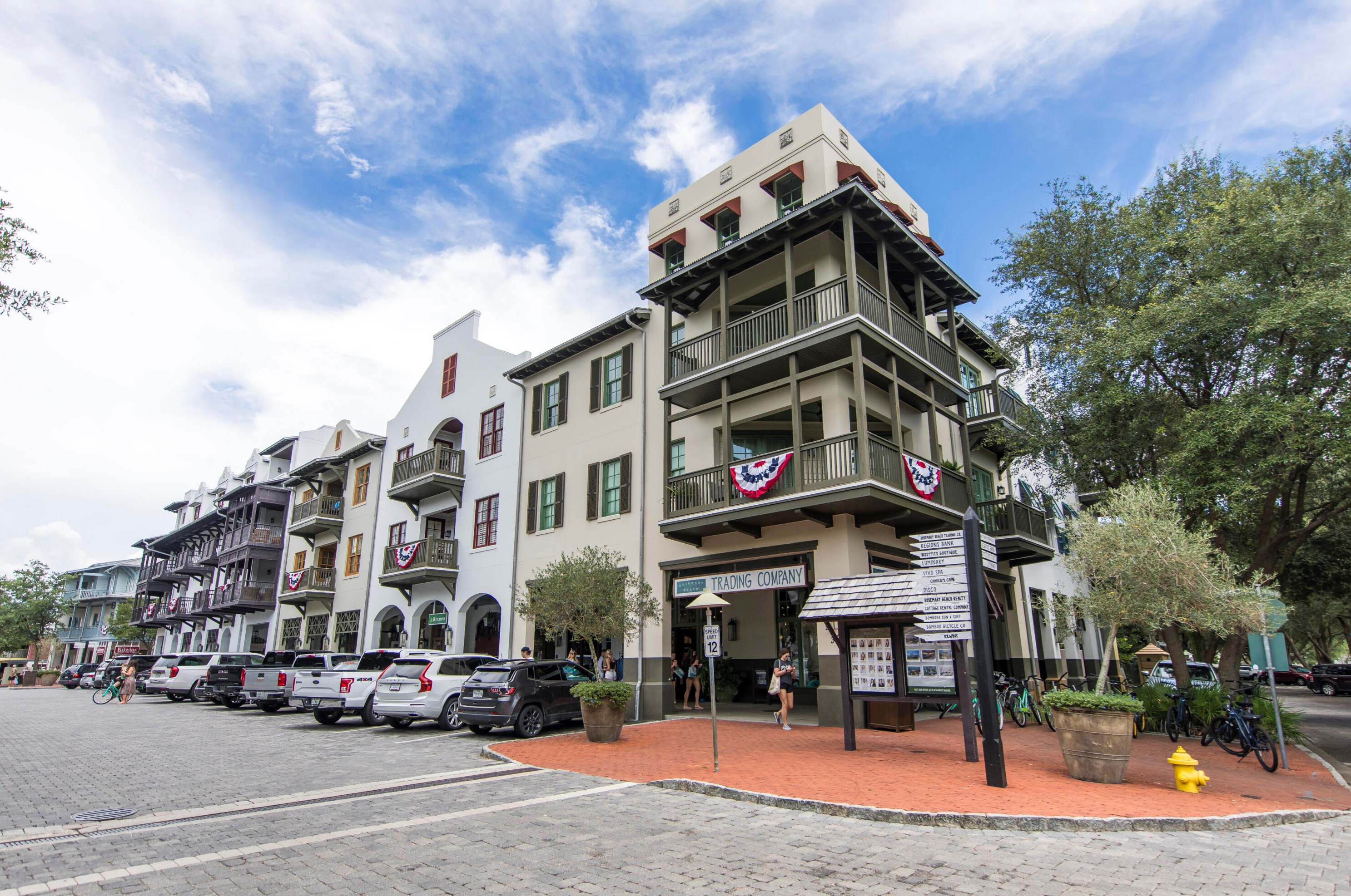 34 N Barrett Square N ## 3a, Panama City, FL 32461