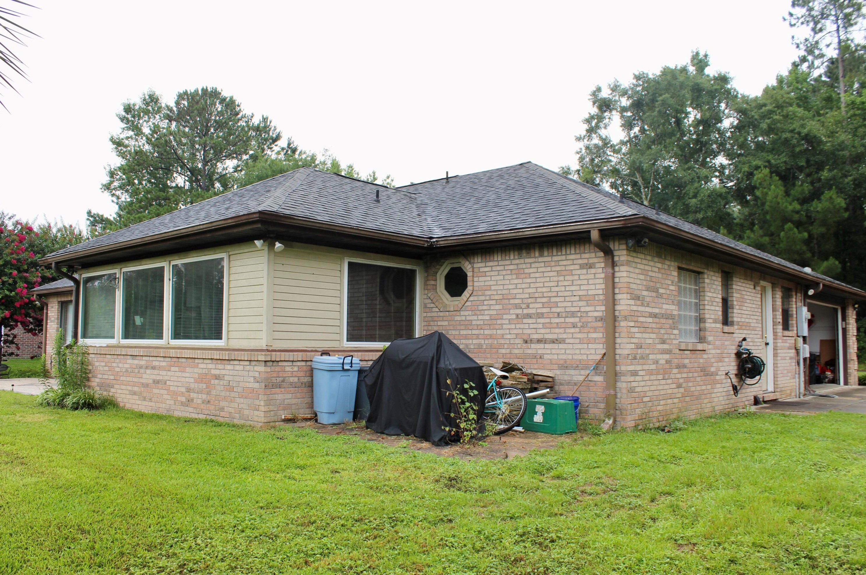 214 Country Club Dr, Crestview FL  32536-8426 exterior