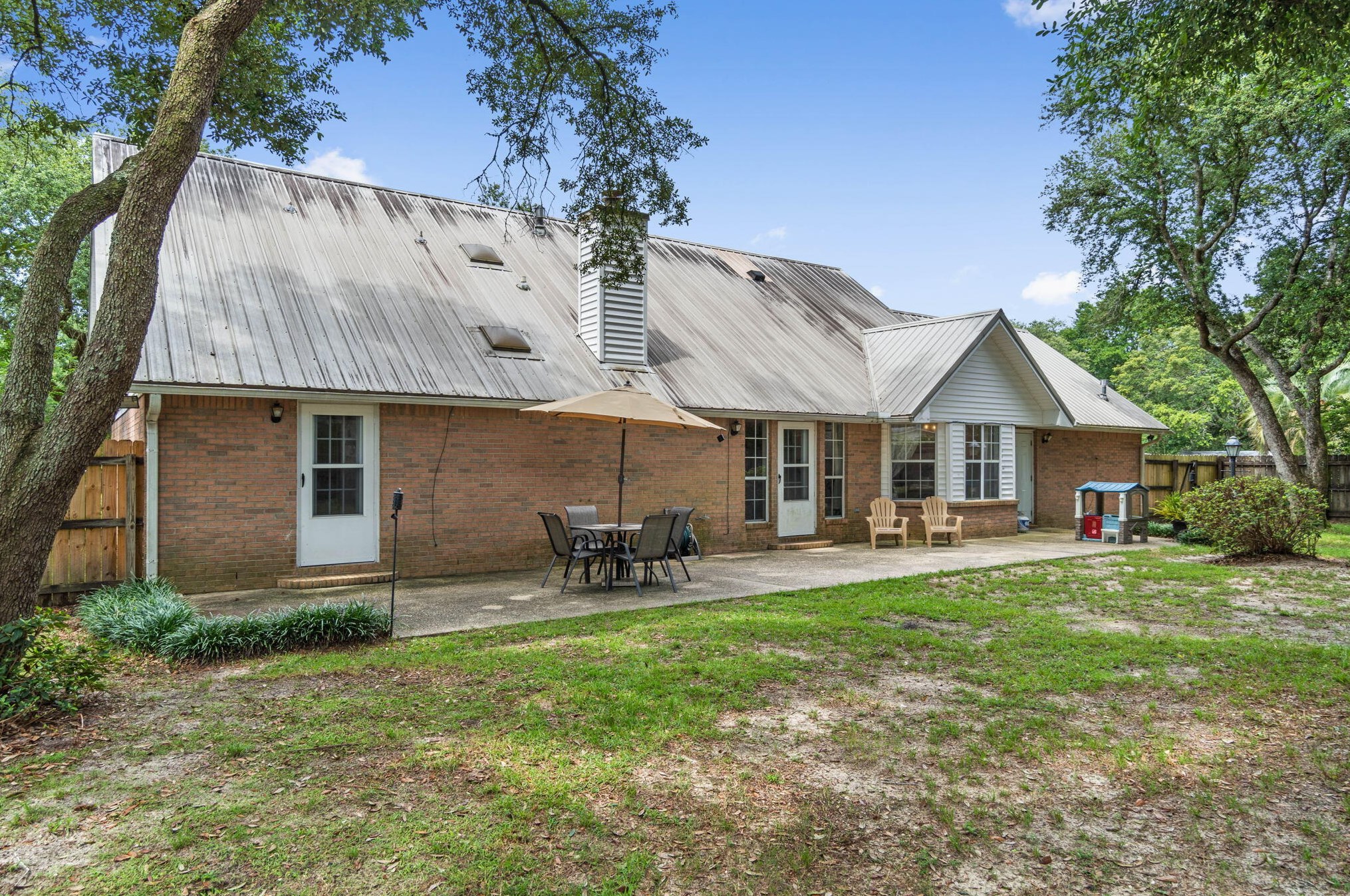2790 Willow Bend Ct, Crestview FL  32539-6323 exterior