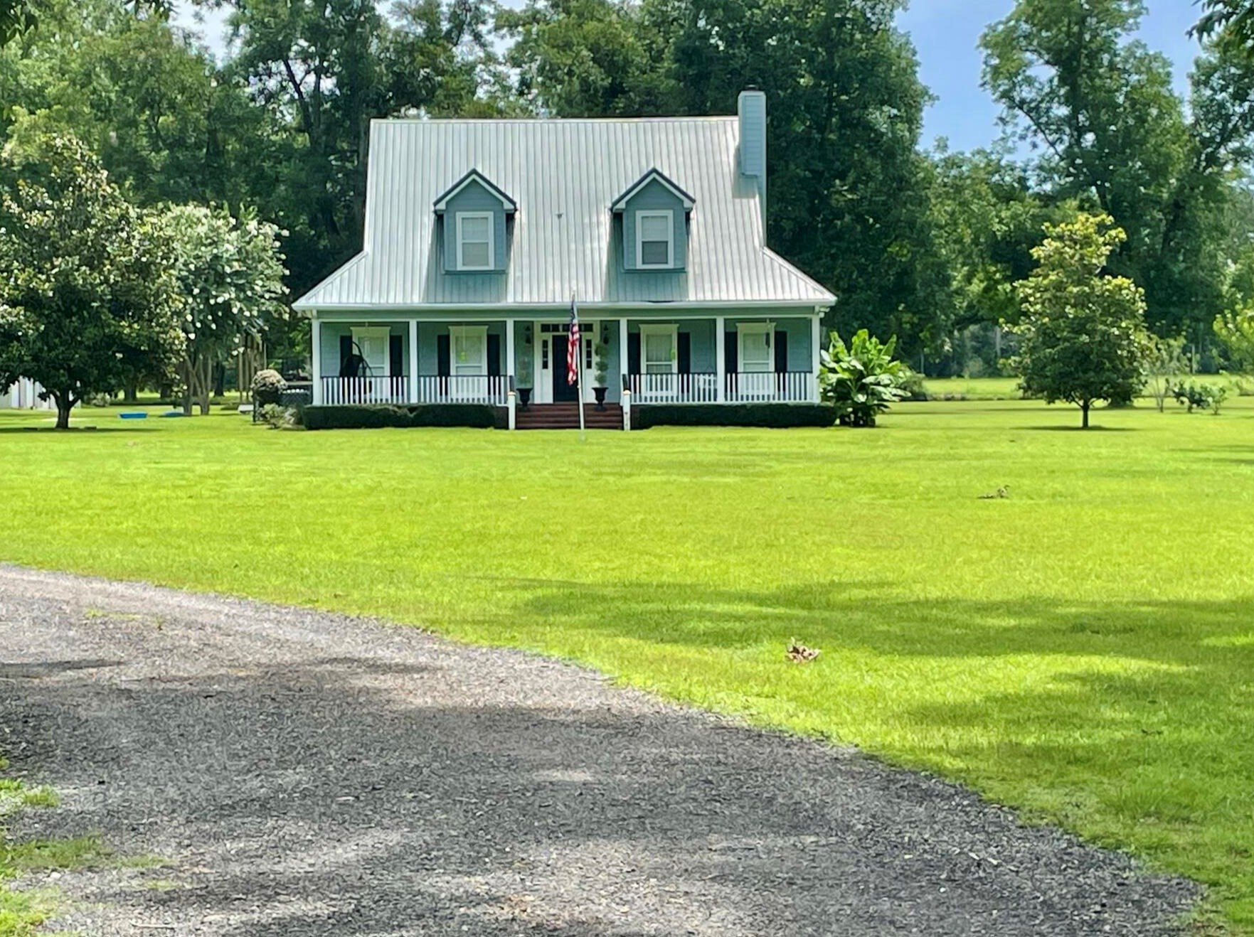 1473 Gainer Rd, Sunny Hills, FL 32428