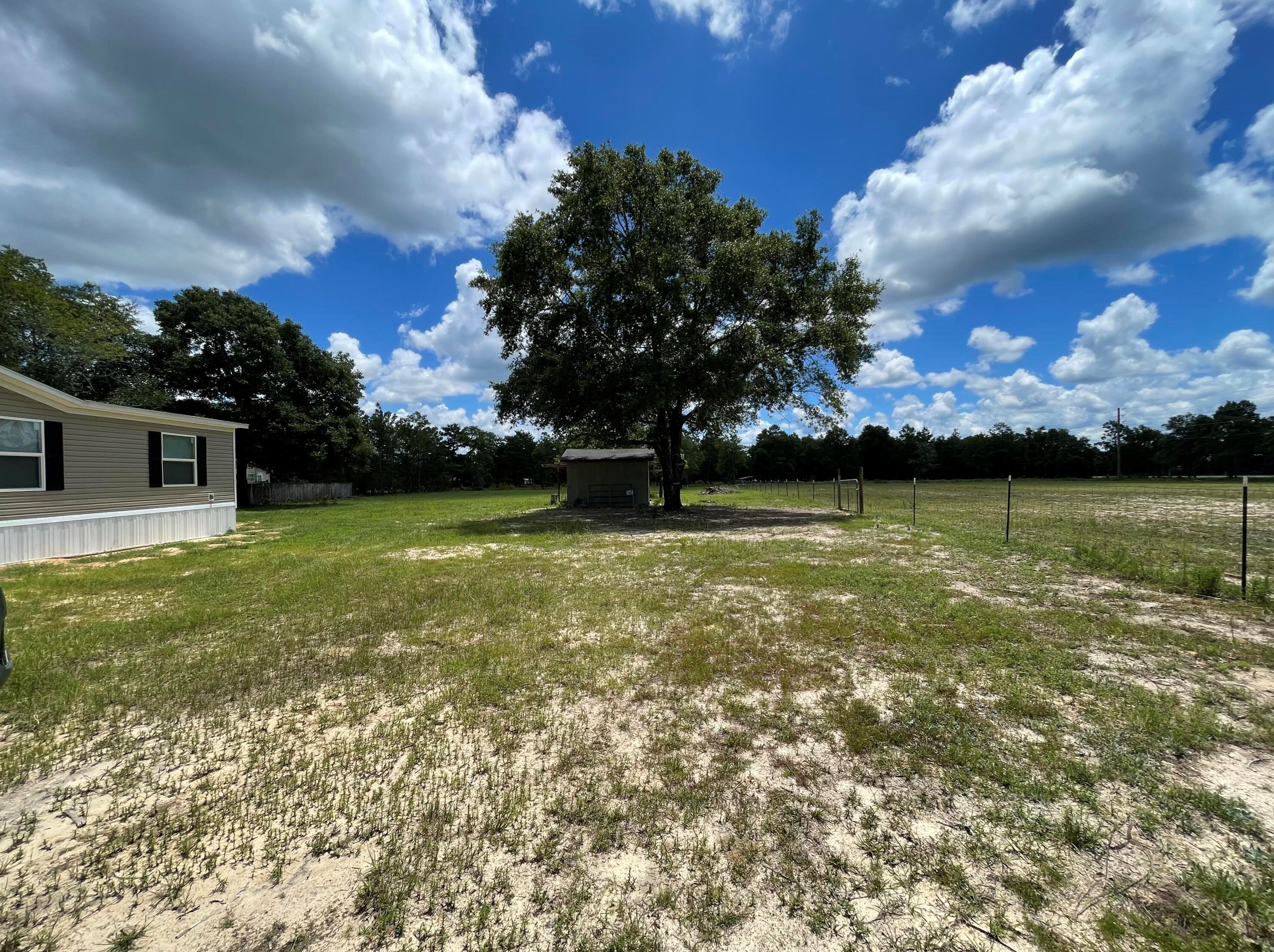 70 Bens Rd, Defuniak Springs, FL 32433