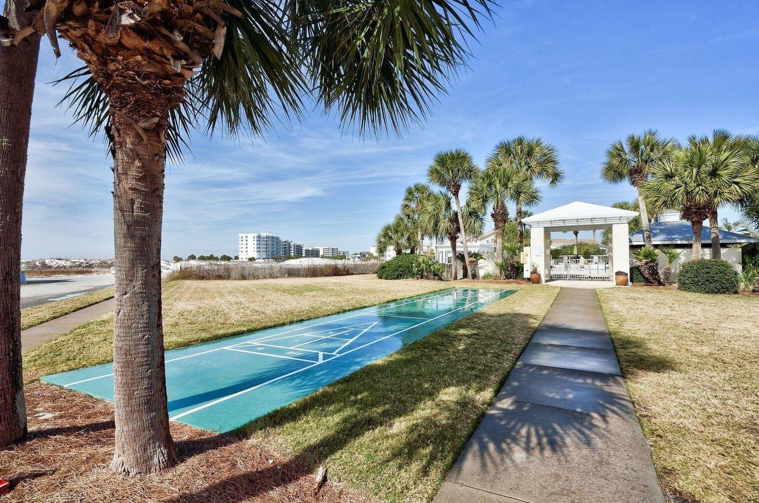 61 Lands End Dr, Destin FL  32541-5044 exterior