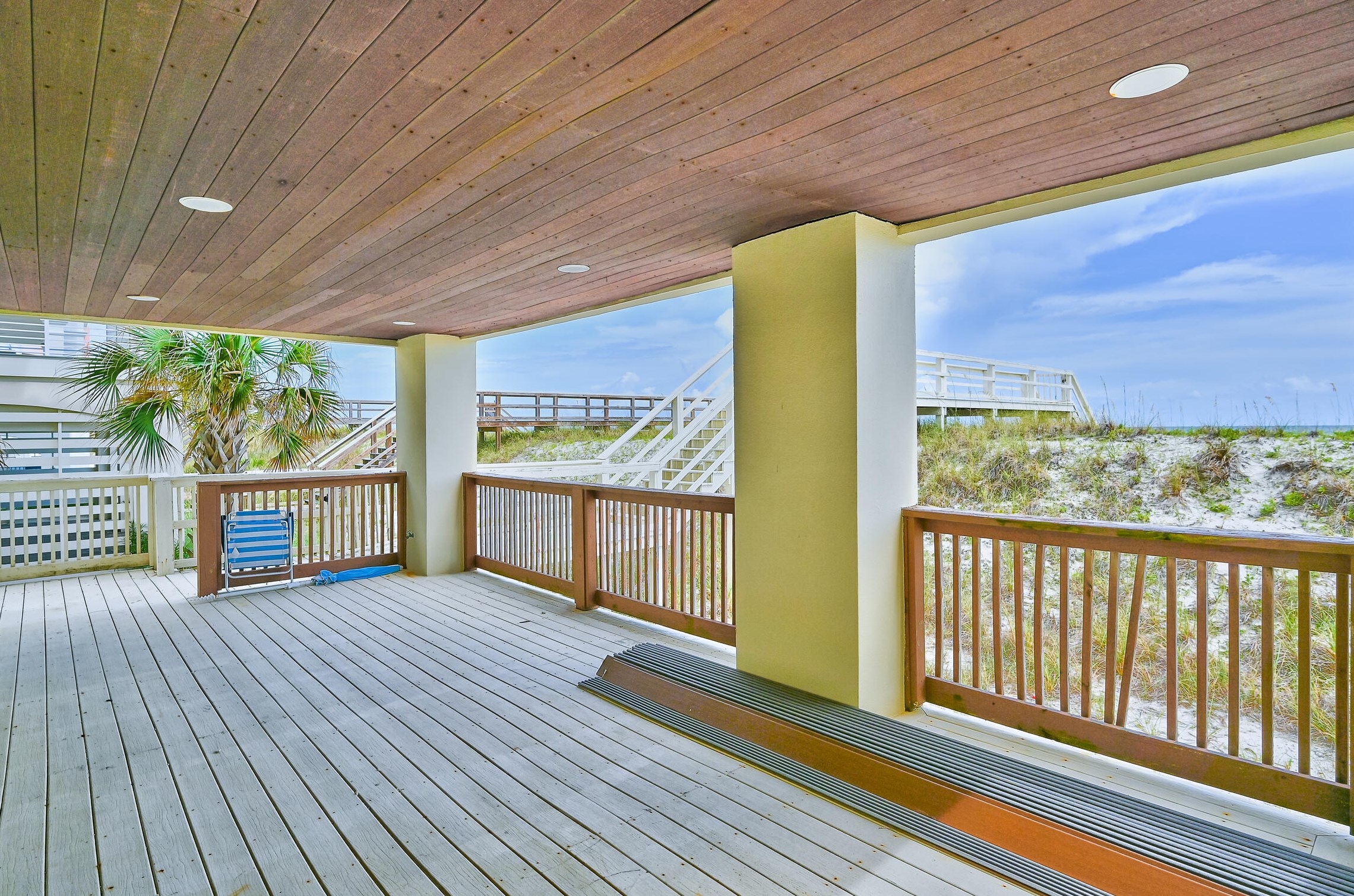 61 Lands End Dr, Destin FL  32541-5044 exterior