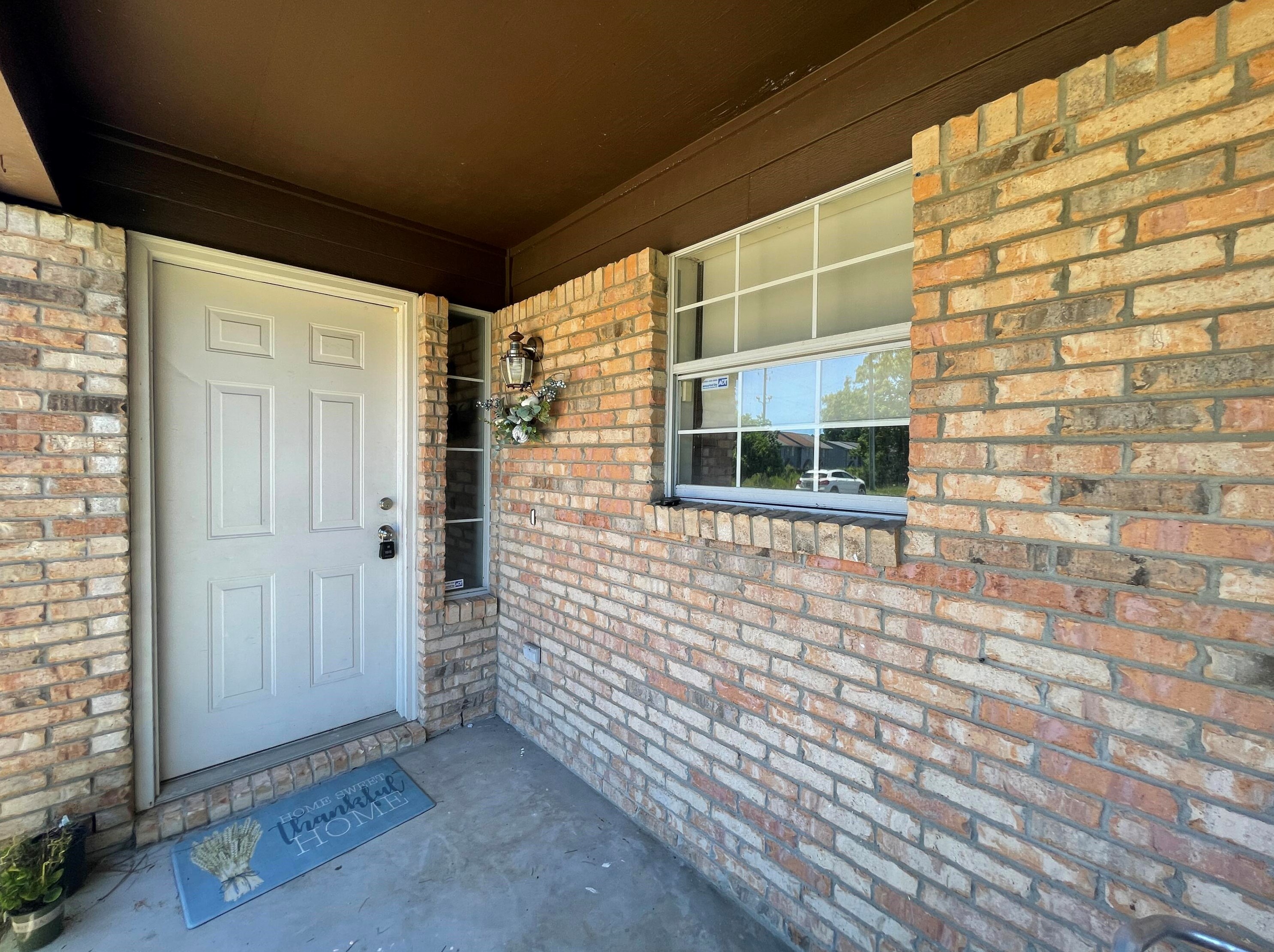 1805 Whispering Oaks Ln, Fort Walton Beach, FL 32547