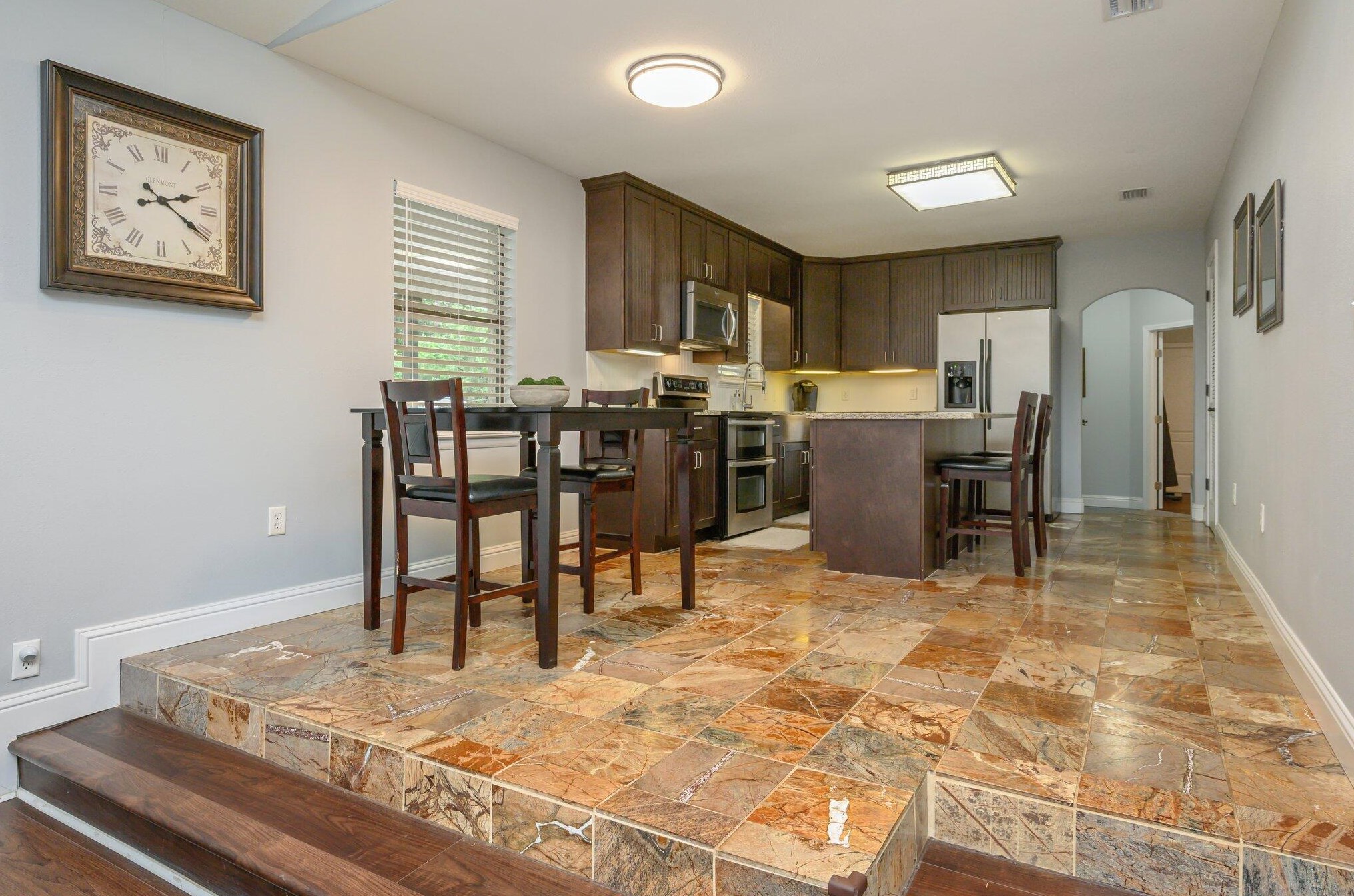 1202 Grandview Dr, Crestview FL  32539-8530 exterior