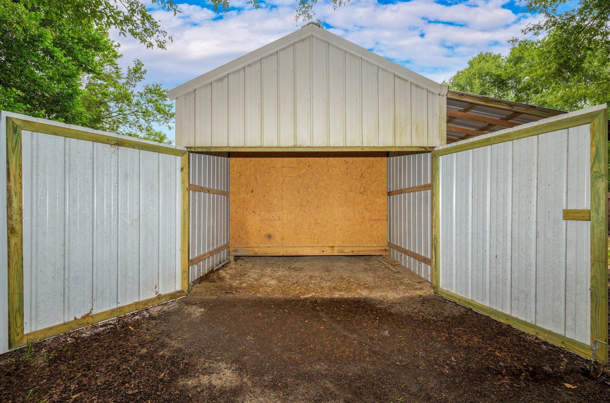 1202 Grandview Dr, Crestview FL  32539-8530 exterior