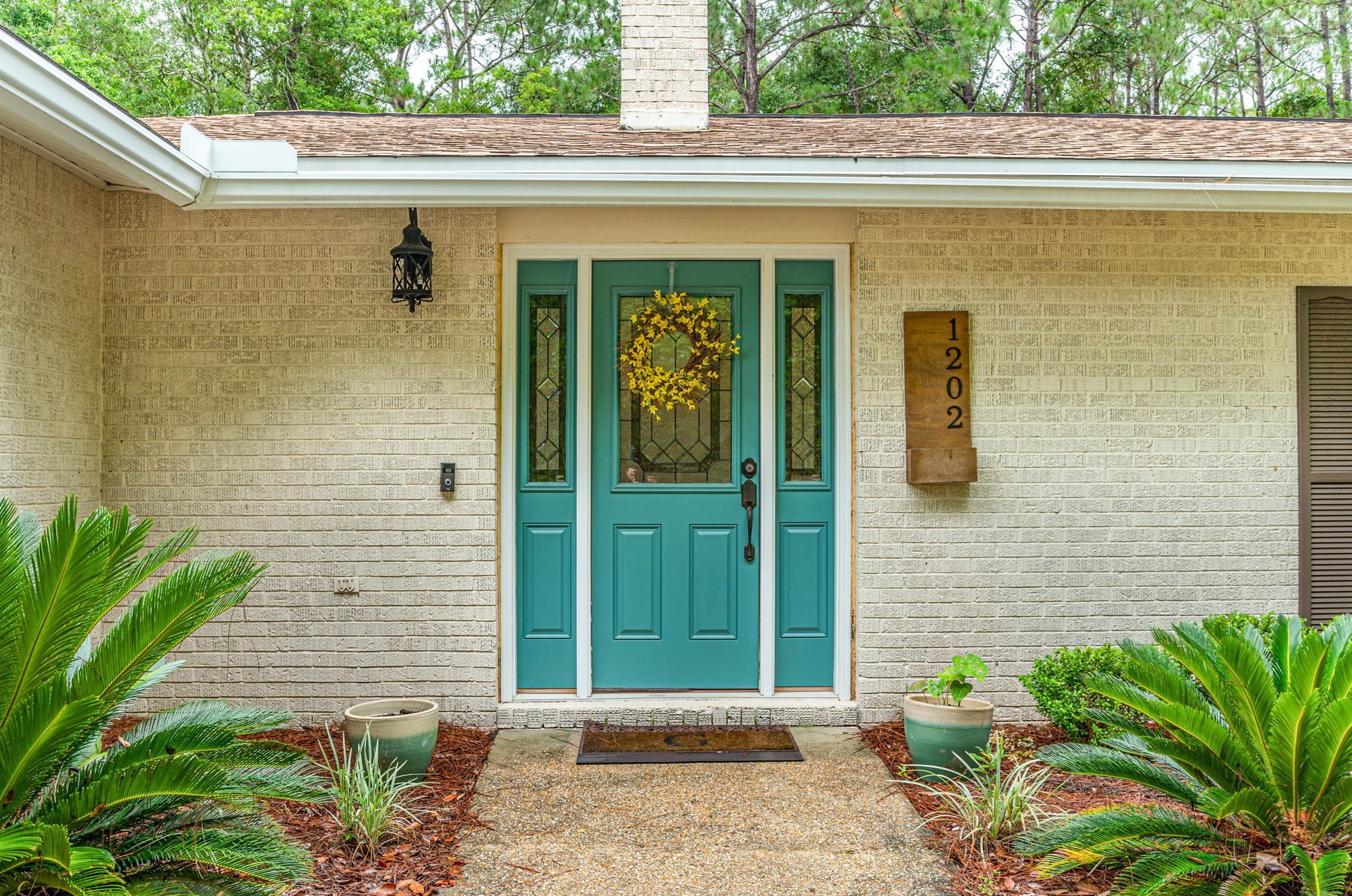 1202 Grandview Dr, Crestview FL  32539-8530 exterior
