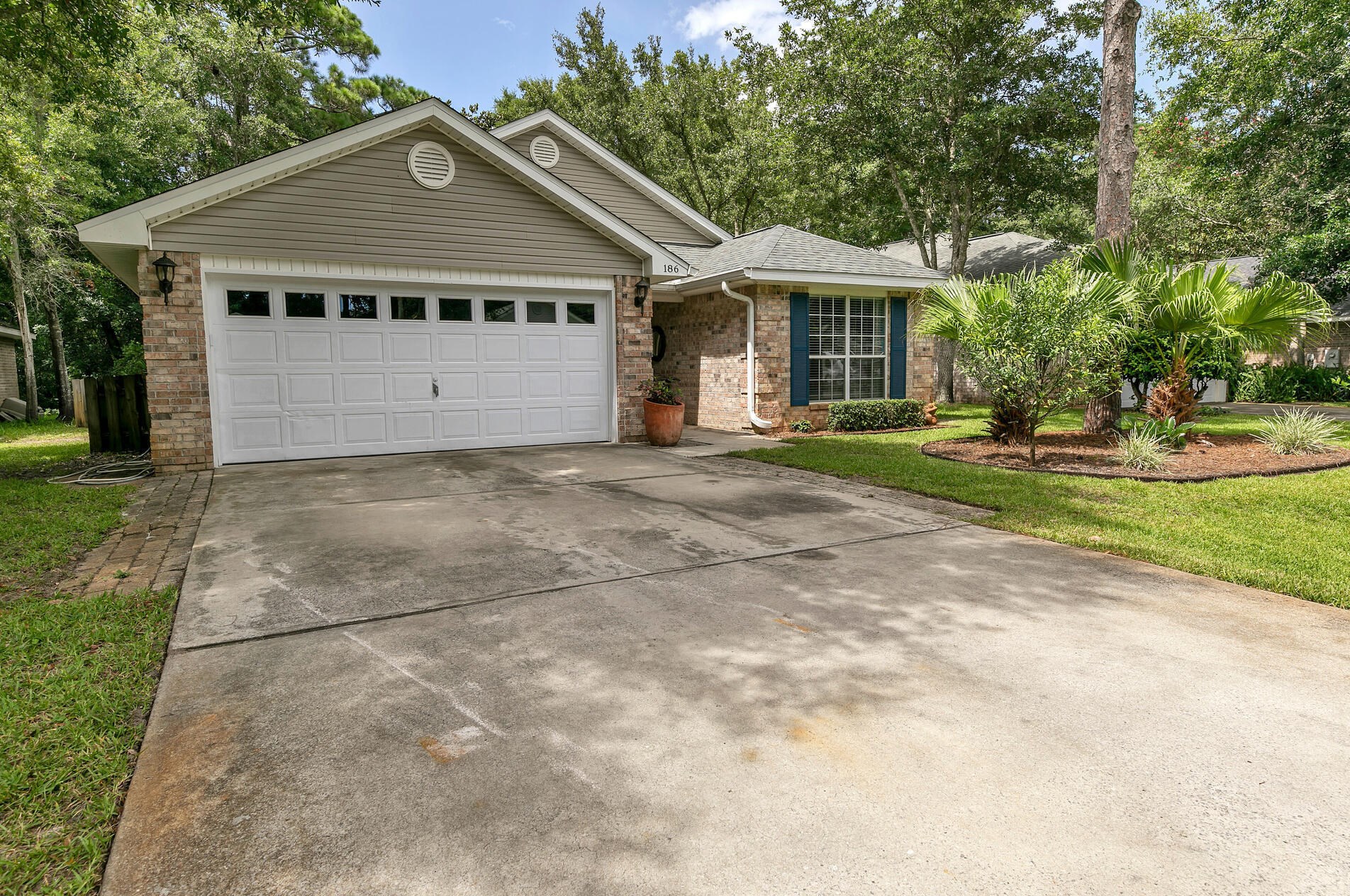 186 Bayou Landing Rd, Santa Rosa Beach, FL 32459-3294