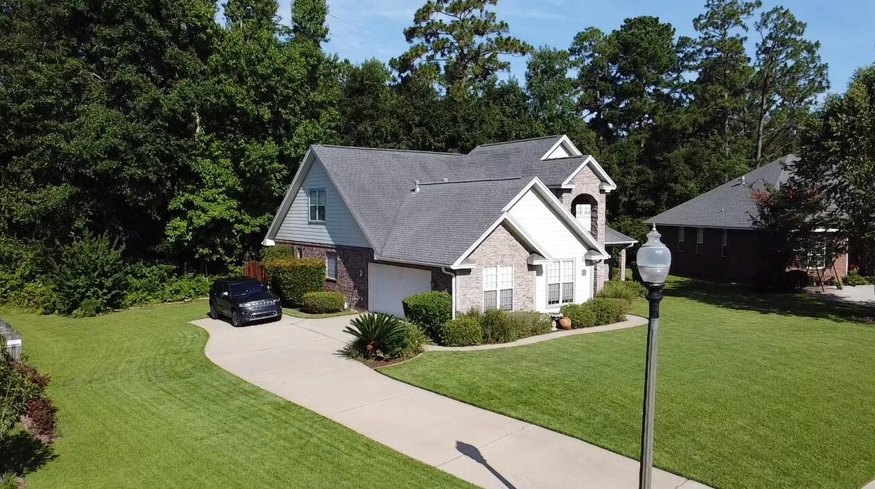 2626 Brodie Ln, Crestview, FL 32536-2233