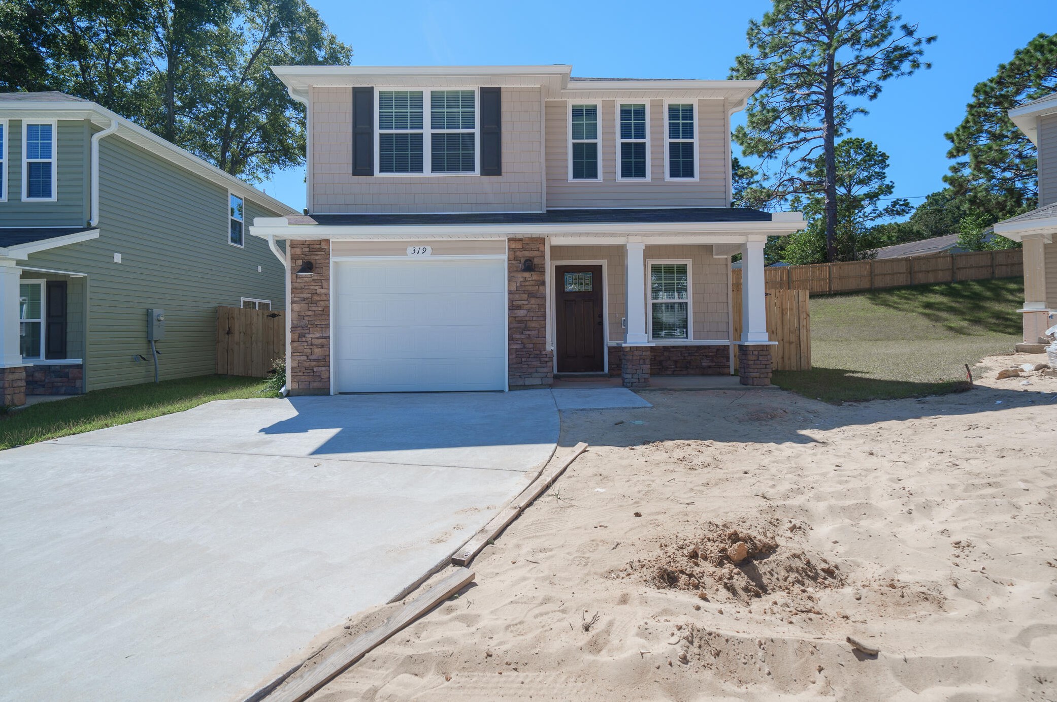 319 Dahlquist Dr, Crestview, FL 32539-6952