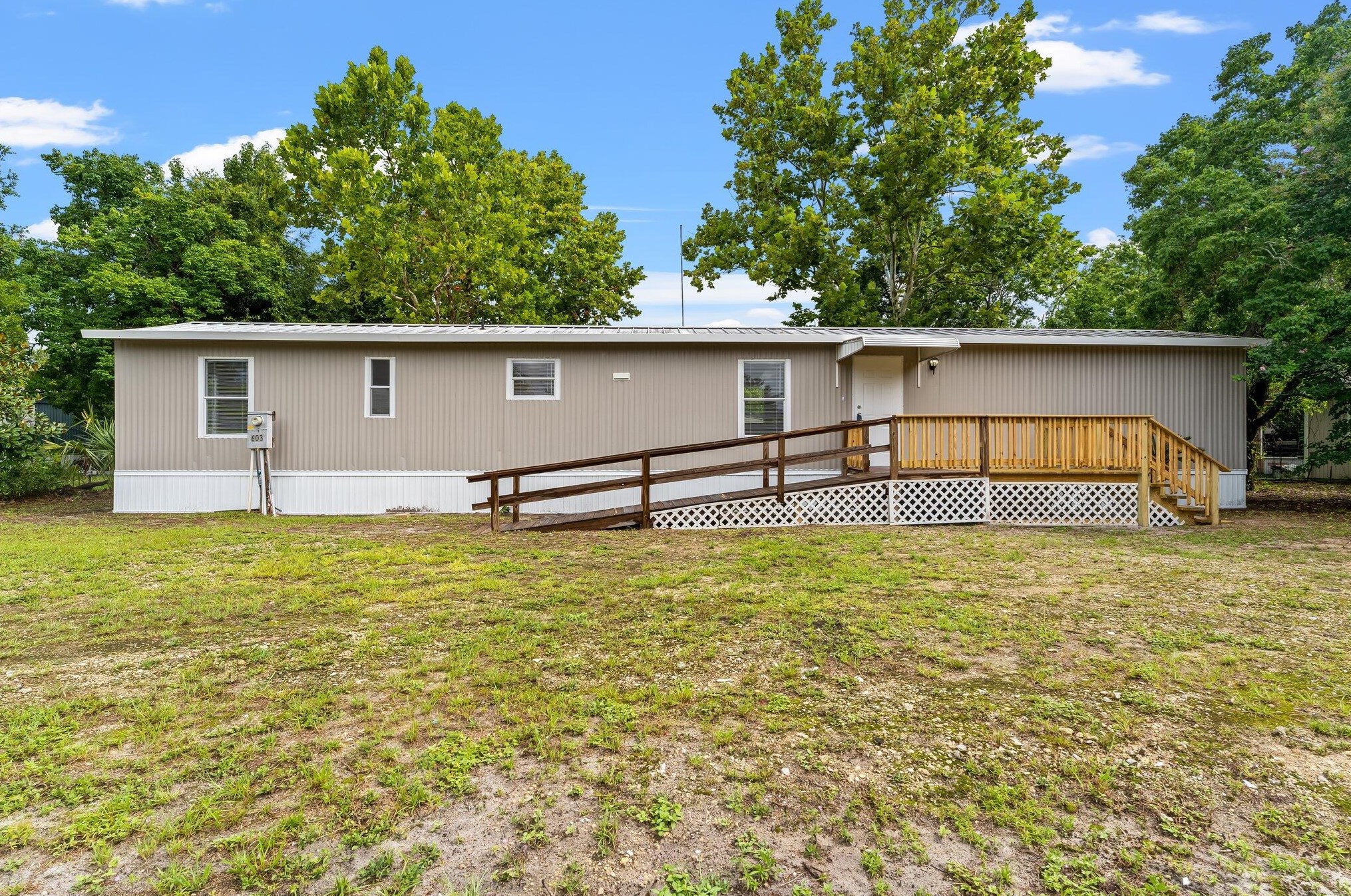 603 Live Oak Ln, Panama City FL  32408-5202 exterior