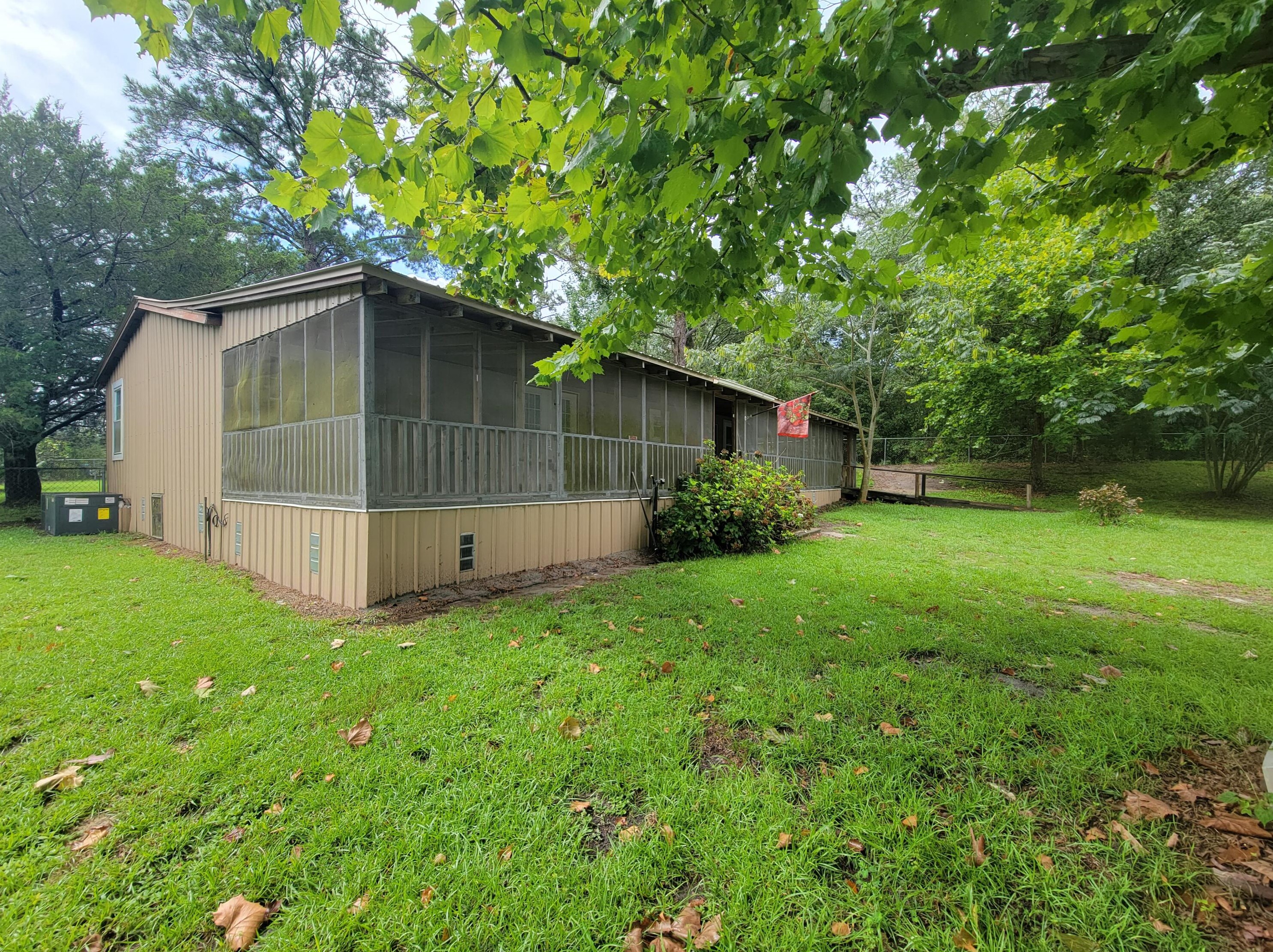 1202 Brake Rd, Westville, FL 32464