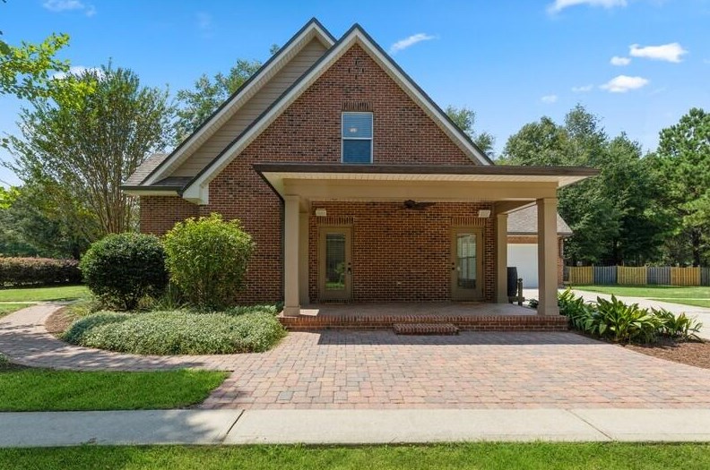 1457 Mill Creek Dr, Crestview FL  32531-8479 exterior
