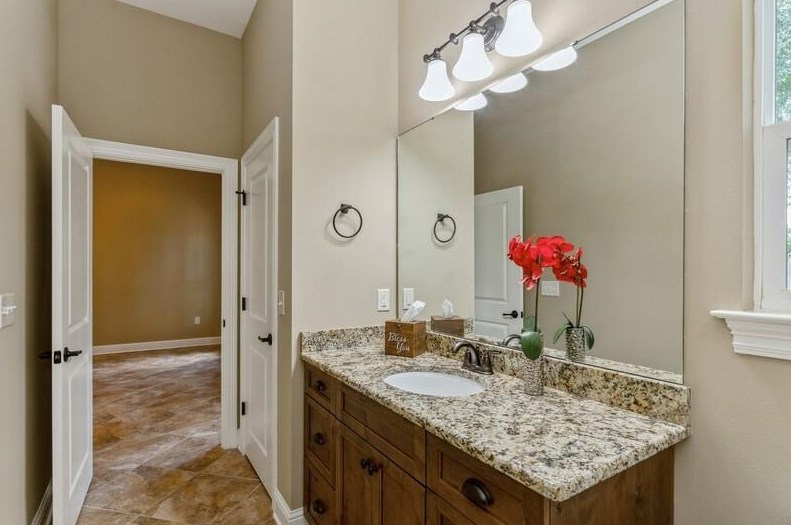 1457 Mill Creek Dr, Crestview FL  32531-8479 exterior