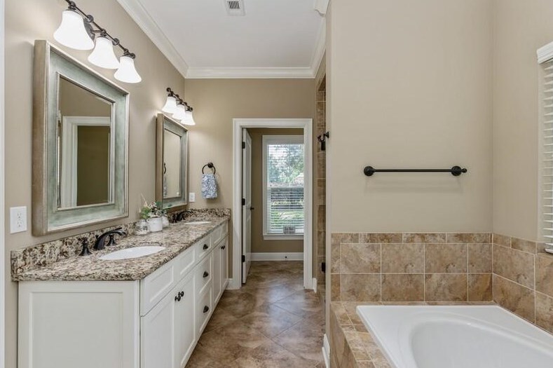 1457 Mill Creek Dr, Crestview FL  32531-8479 exterior