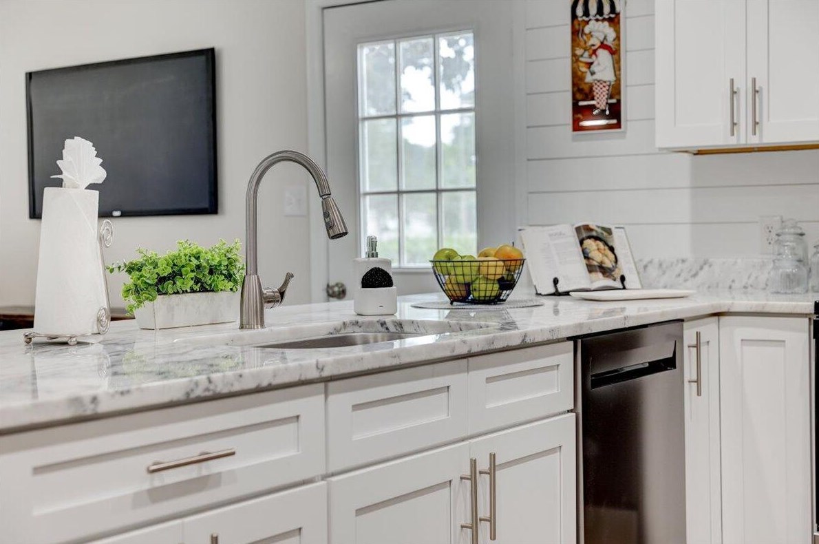 17 Mary Esther Dr, Mary Esther FL  32569-1831 exterior