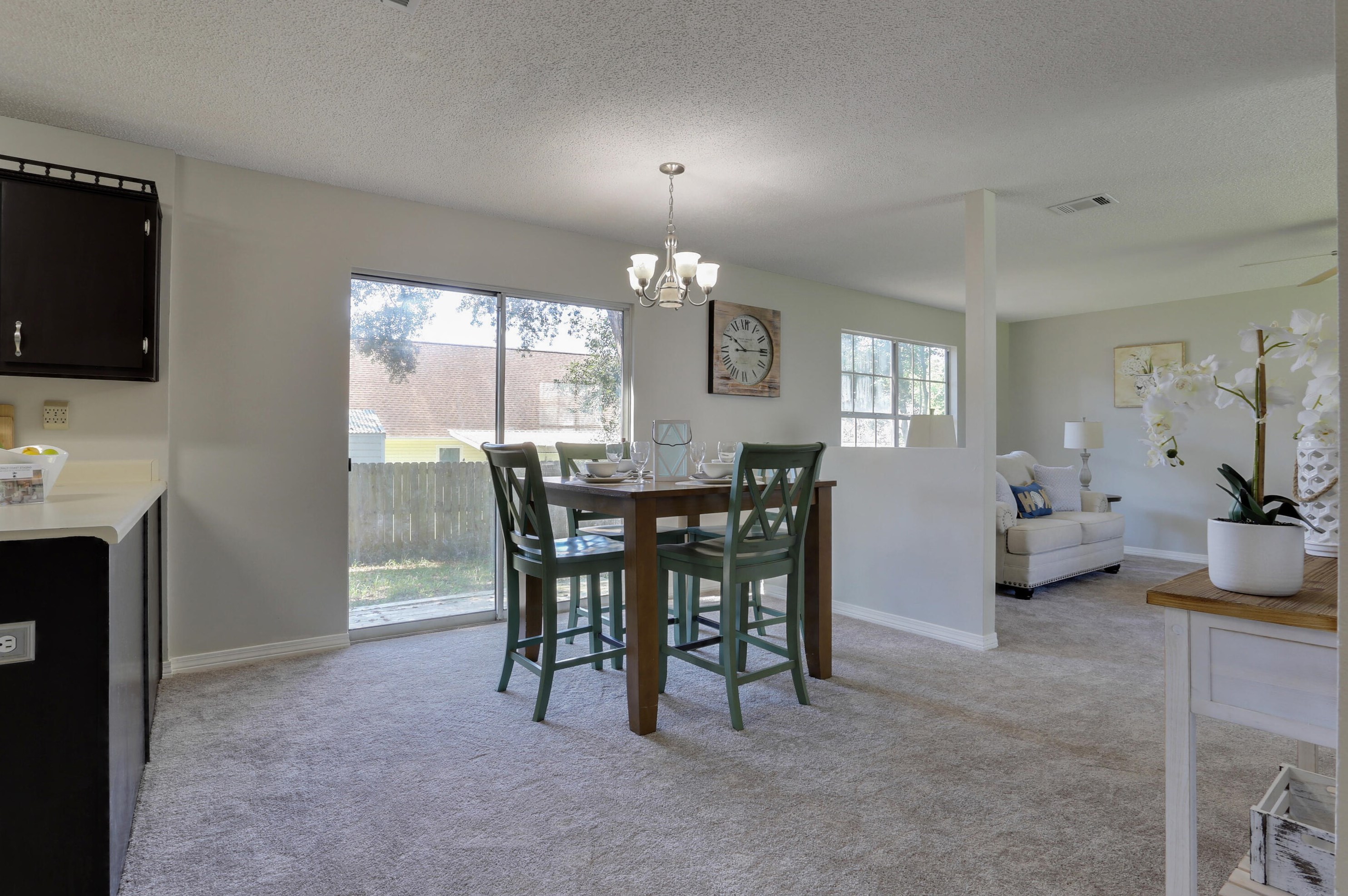 512 Hillview Cir, Crestview FL  32536-9264 exterior