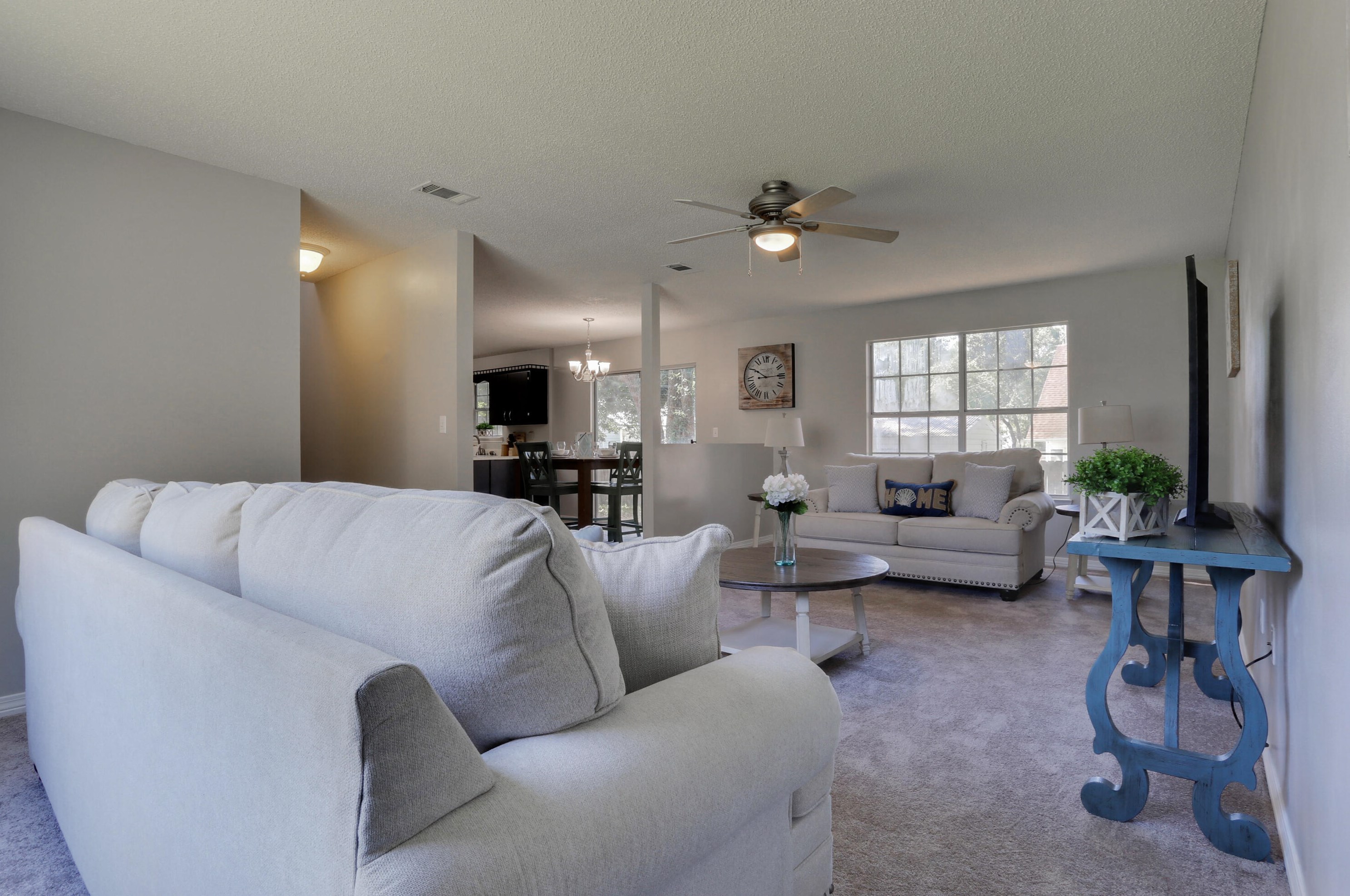512 Hillview Cir, Crestview FL  32536-9264 exterior