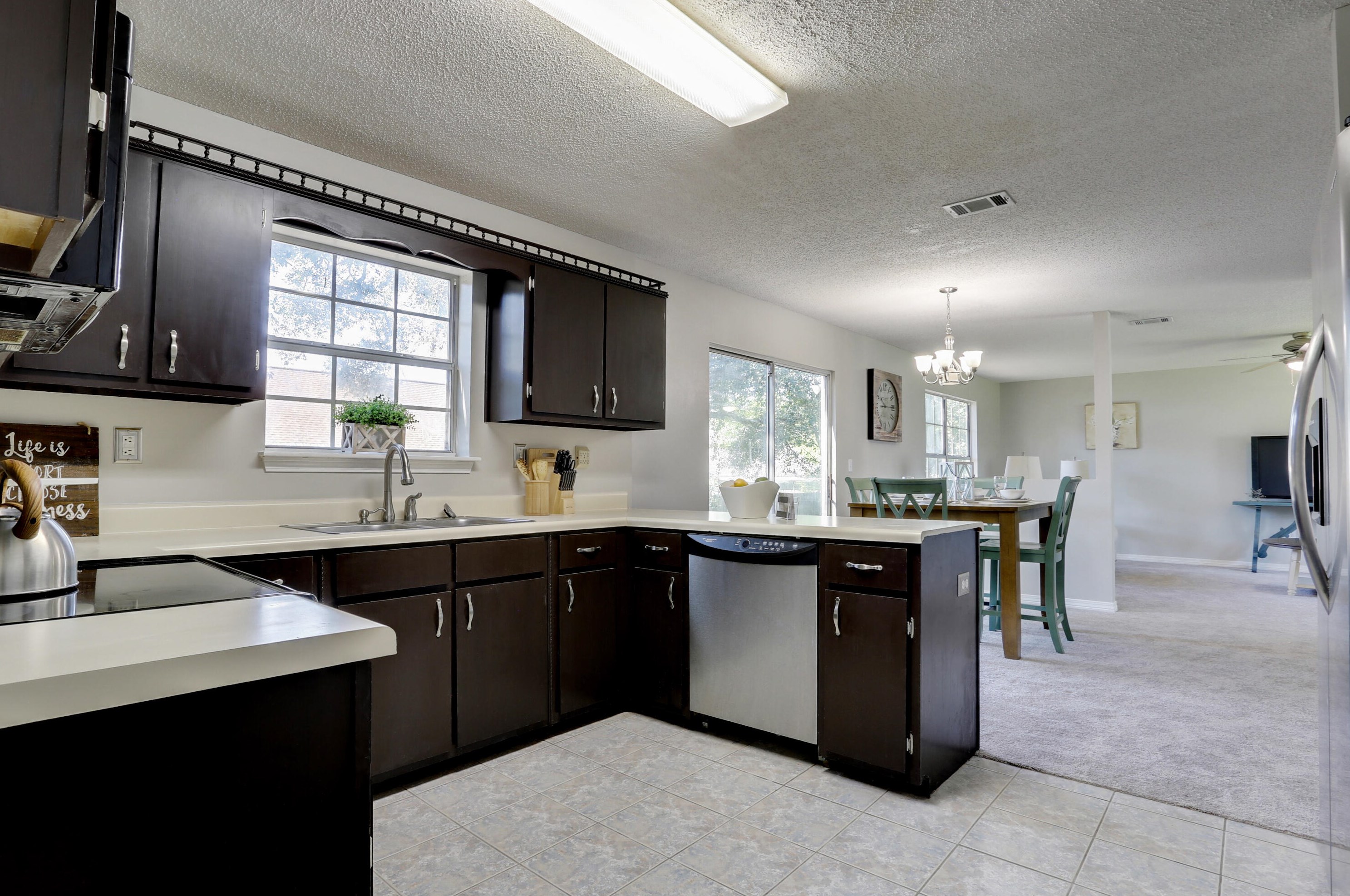 512 Hillview Cir, Crestview FL  32536-9264 exterior