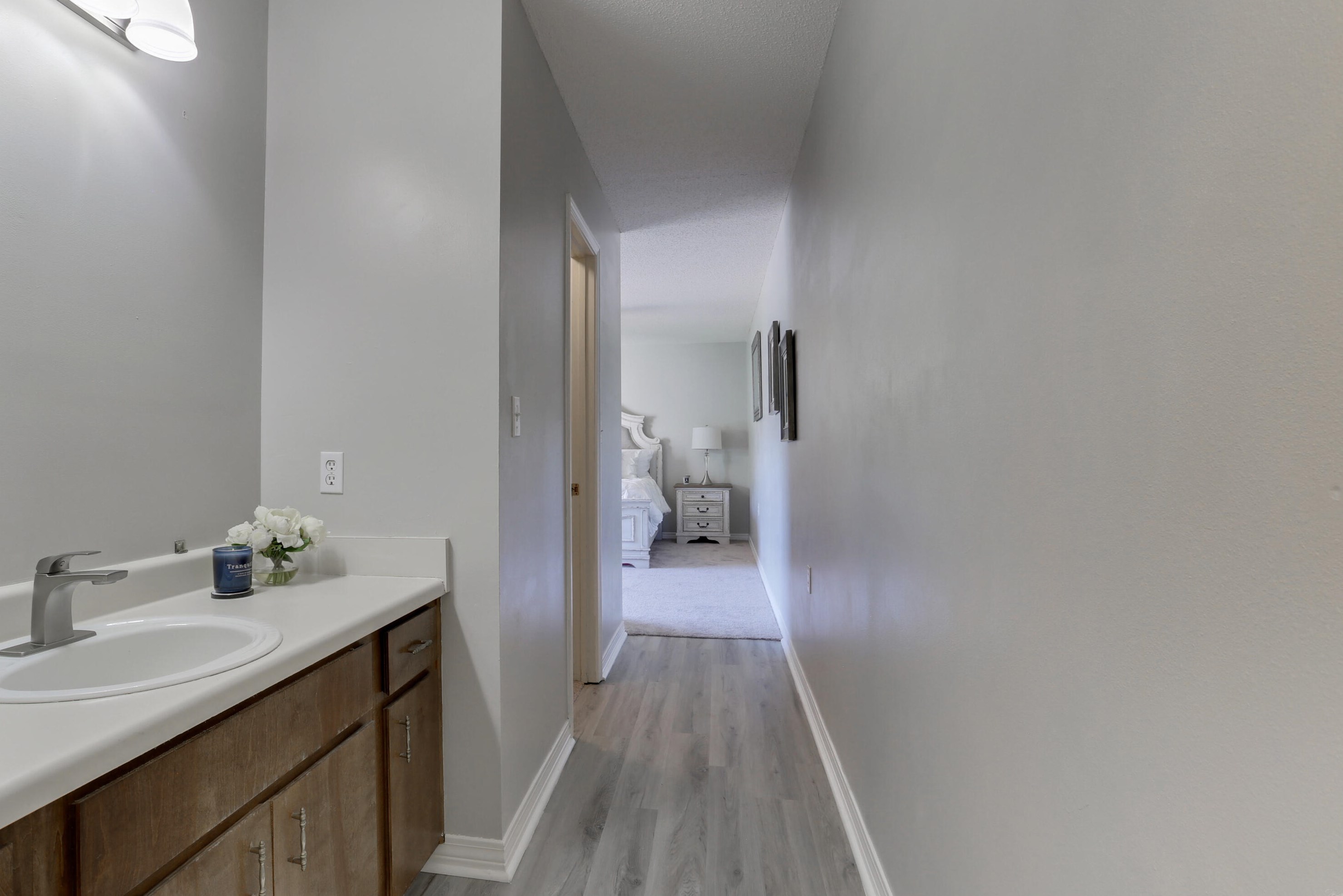 512 Hillview Cir, Crestview FL  32536-9264 exterior