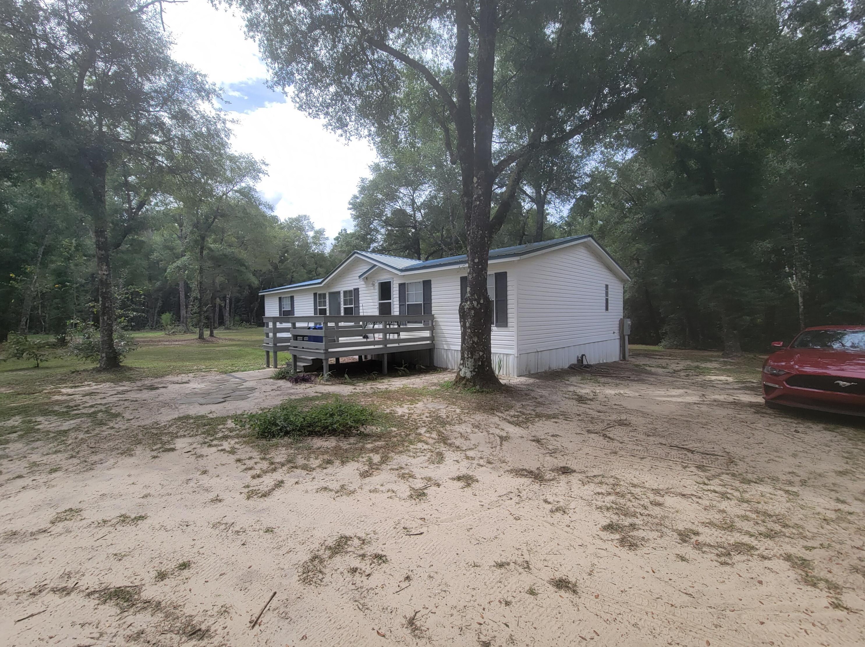 381 Fairfield Dr, Defuniak Springs, FL 32433
