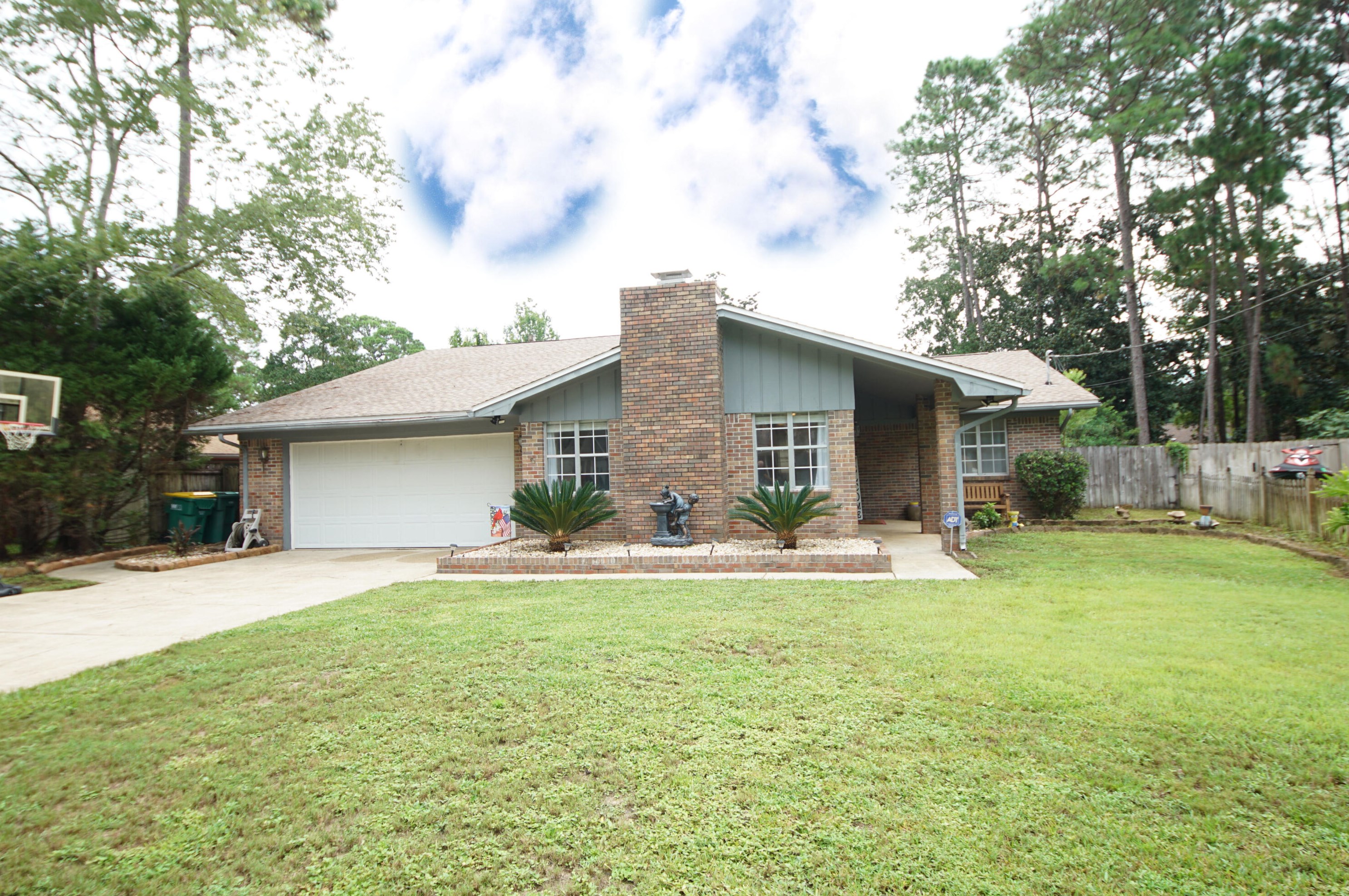 933 Rue De Palms, Niceville, FL 32578-3602