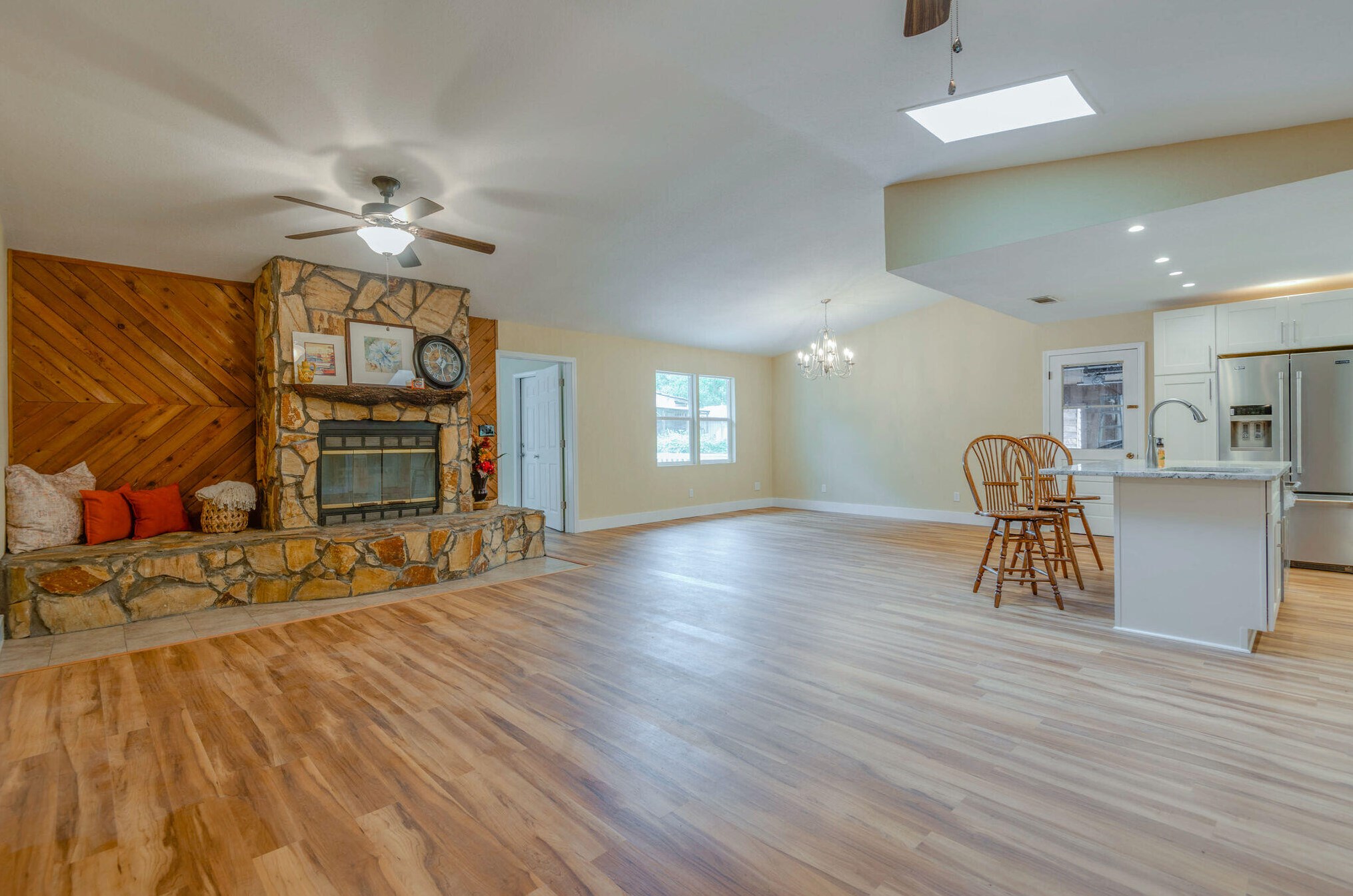 372 S 18th Street S, Defuniak Springs, FL 32435