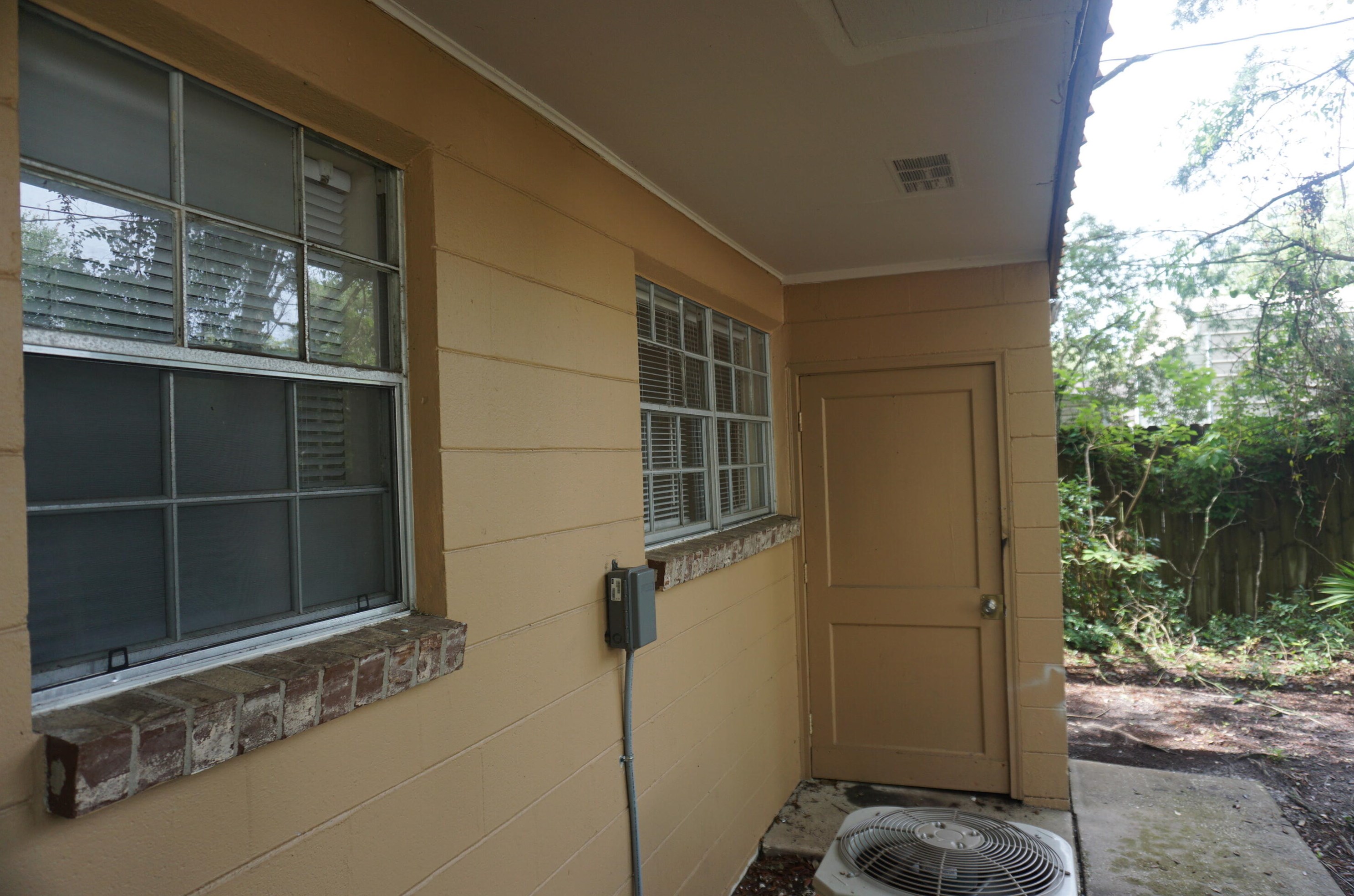 76 4th Ave #unit 4, Shalimar, FL 32579